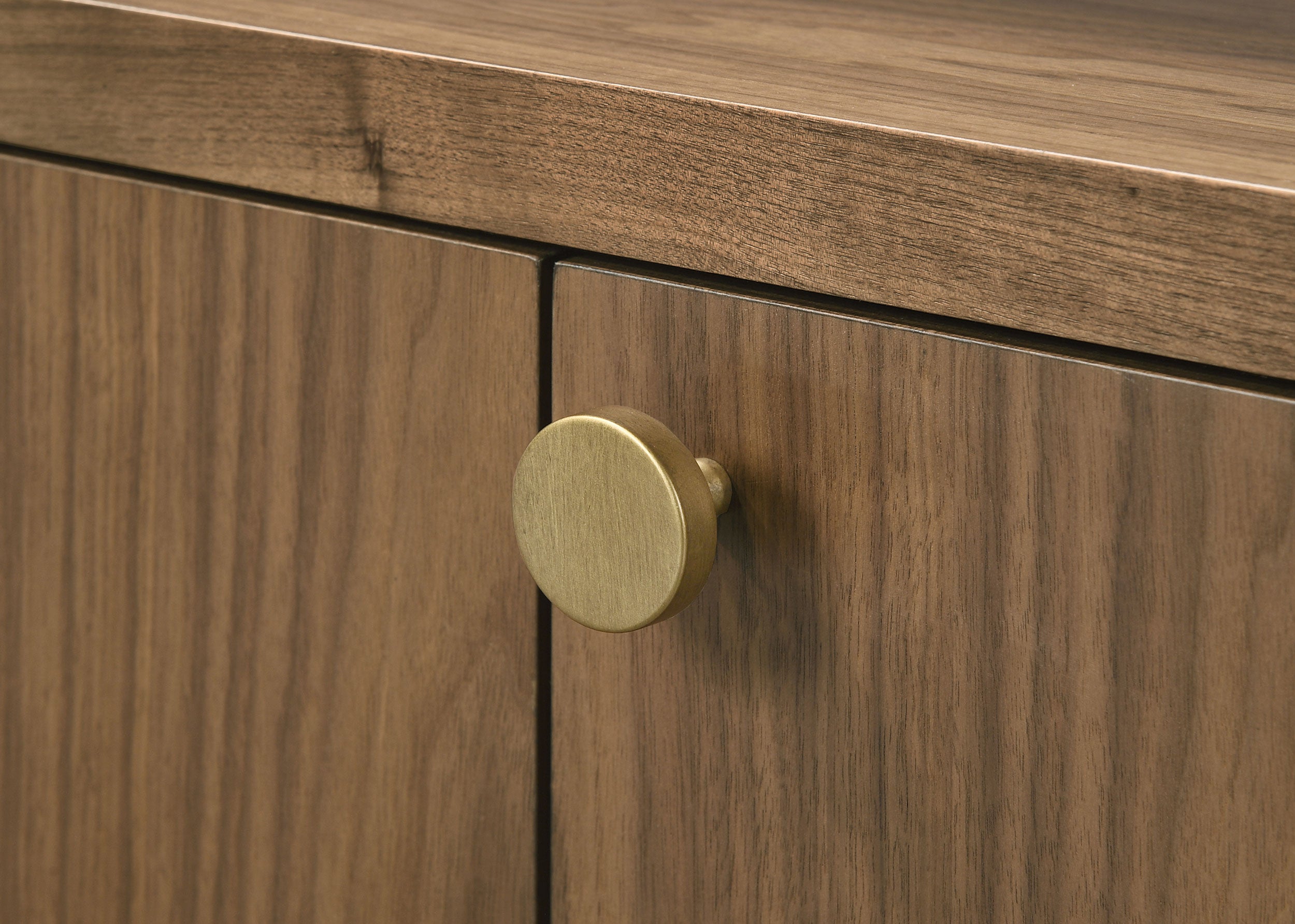 Crestmore Sideboard - Romeo & Juliet Furniture (Warren,MI)