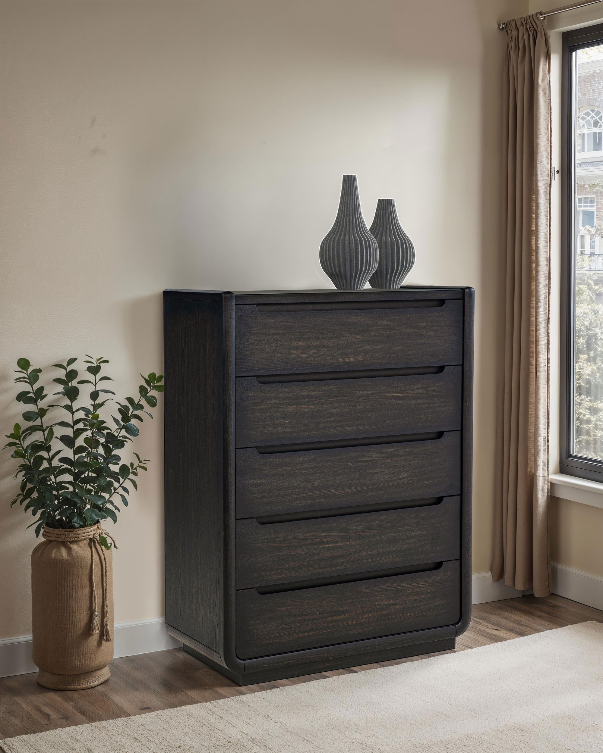 Leandro Chest of Drawers - Romeo & Juliet Furniture (Warren,MI)