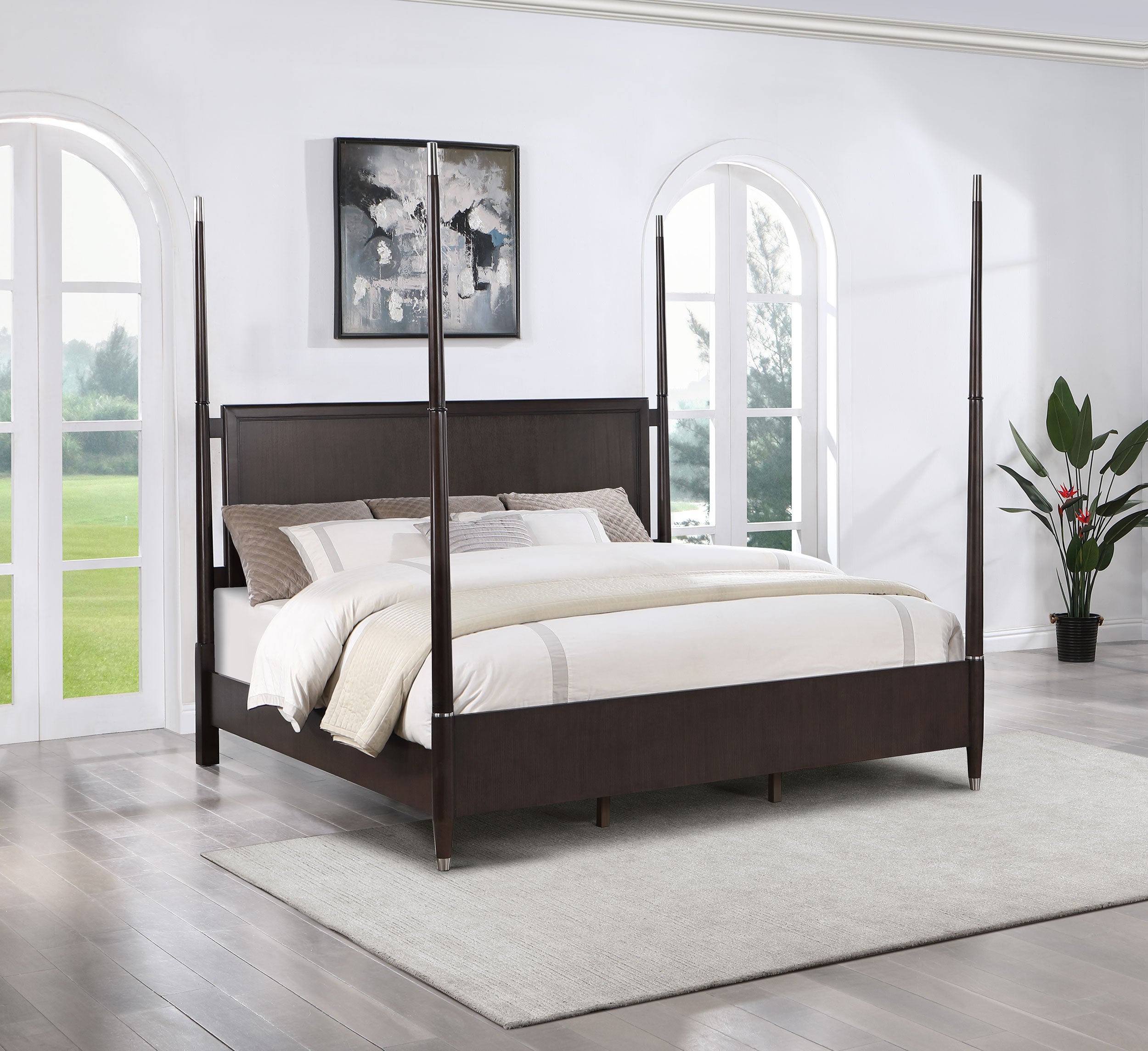 Emberlyn Four-Poster Panel Bed - Romeo & Juliet Furniture (Warren,MI)
