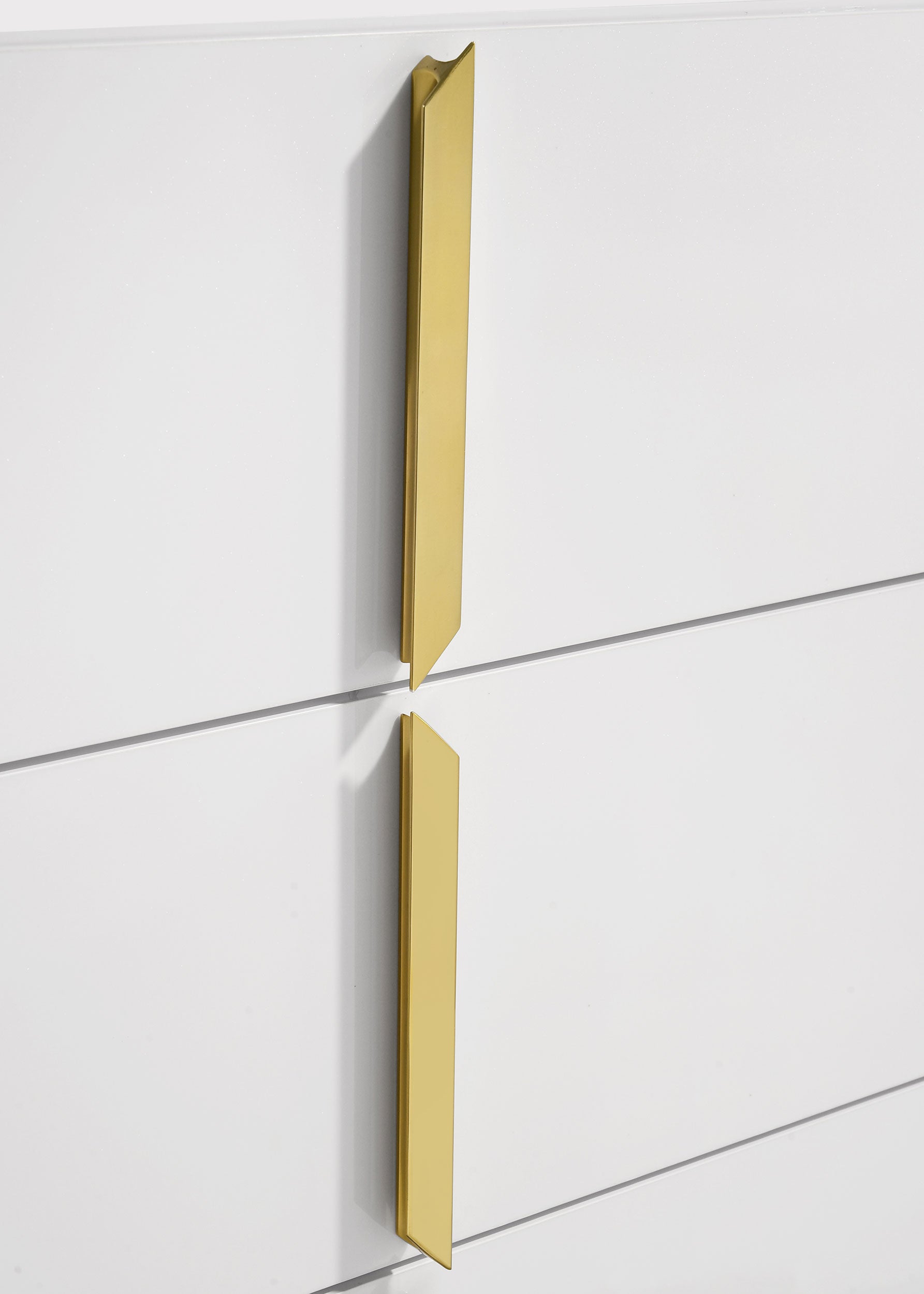 Ines Chest of Drawers - Romeo & Juliet Furniture (Warren,MI)