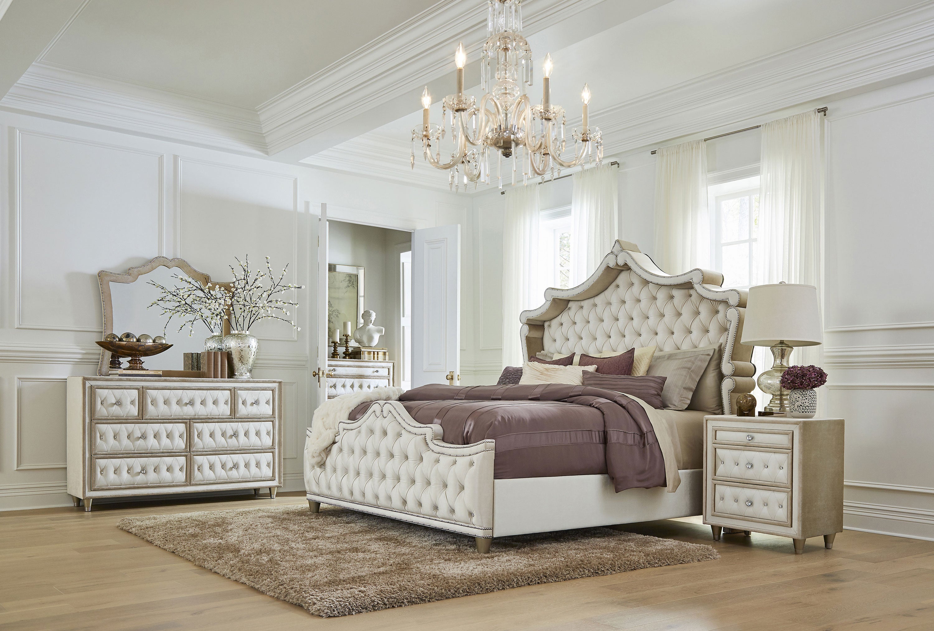Antonella Chest of Drawers