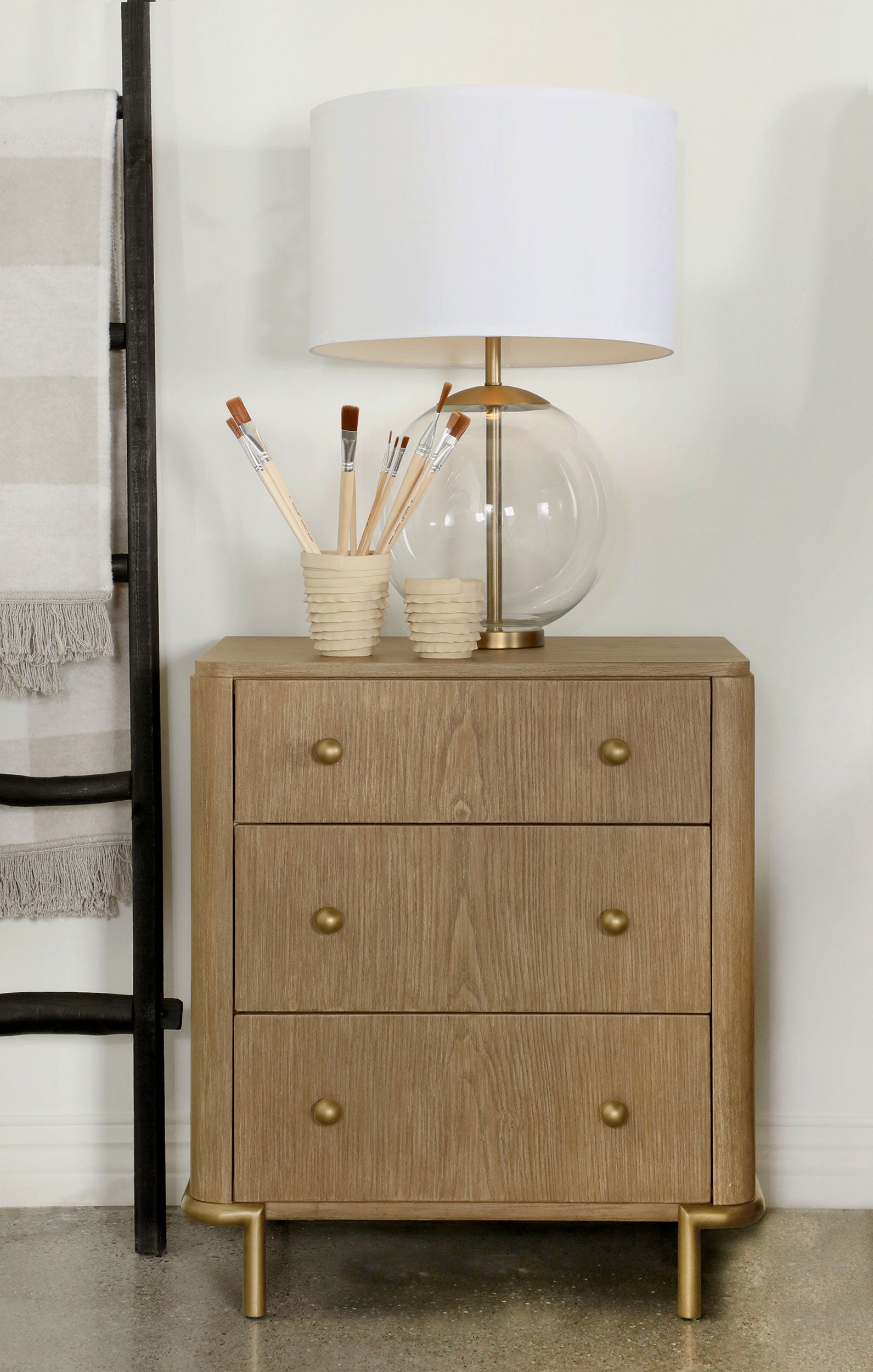 Arini Nightstand - Romeo & Juliet Furniture (Warren,MI)