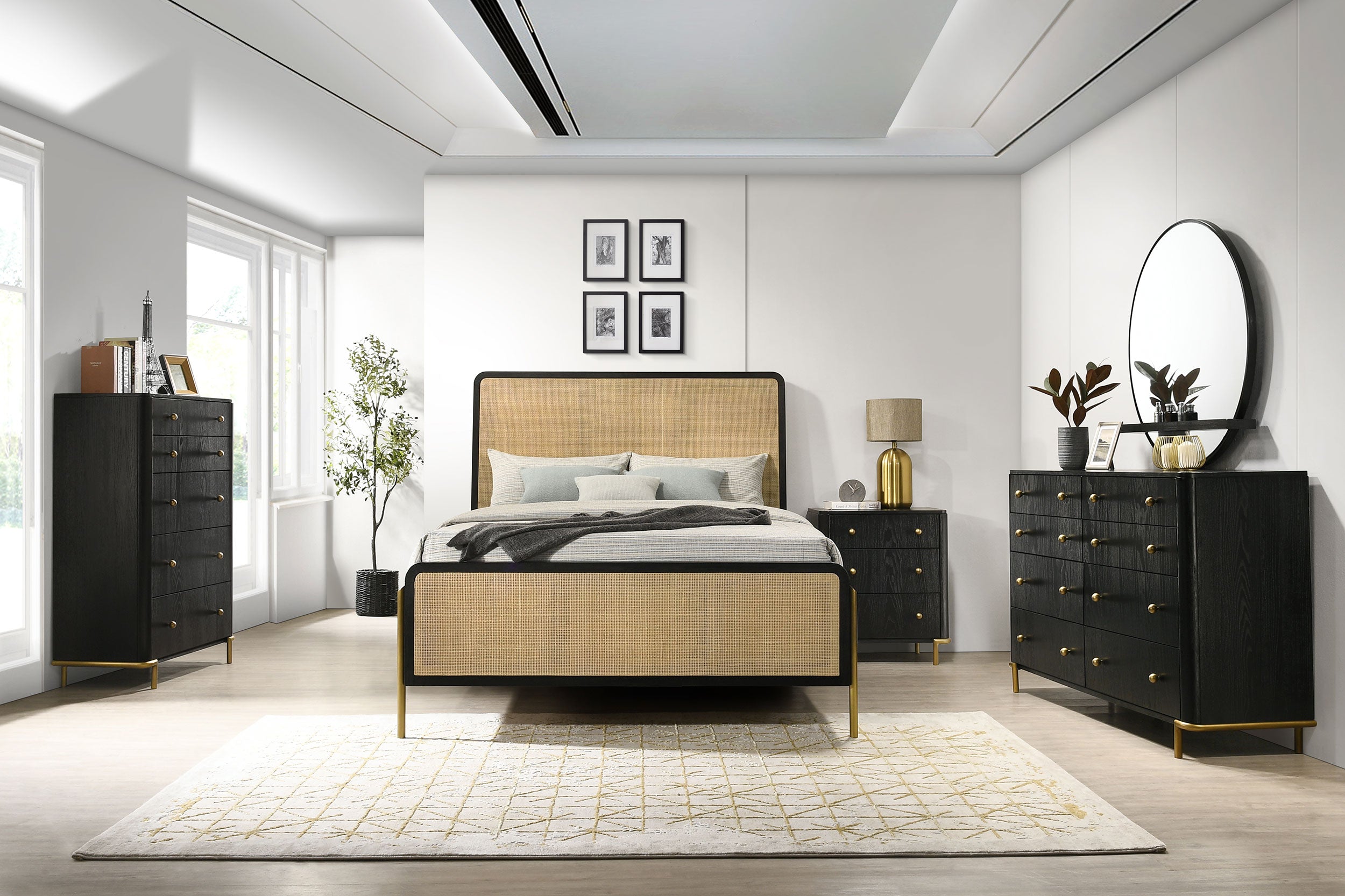Arini Panel Bed