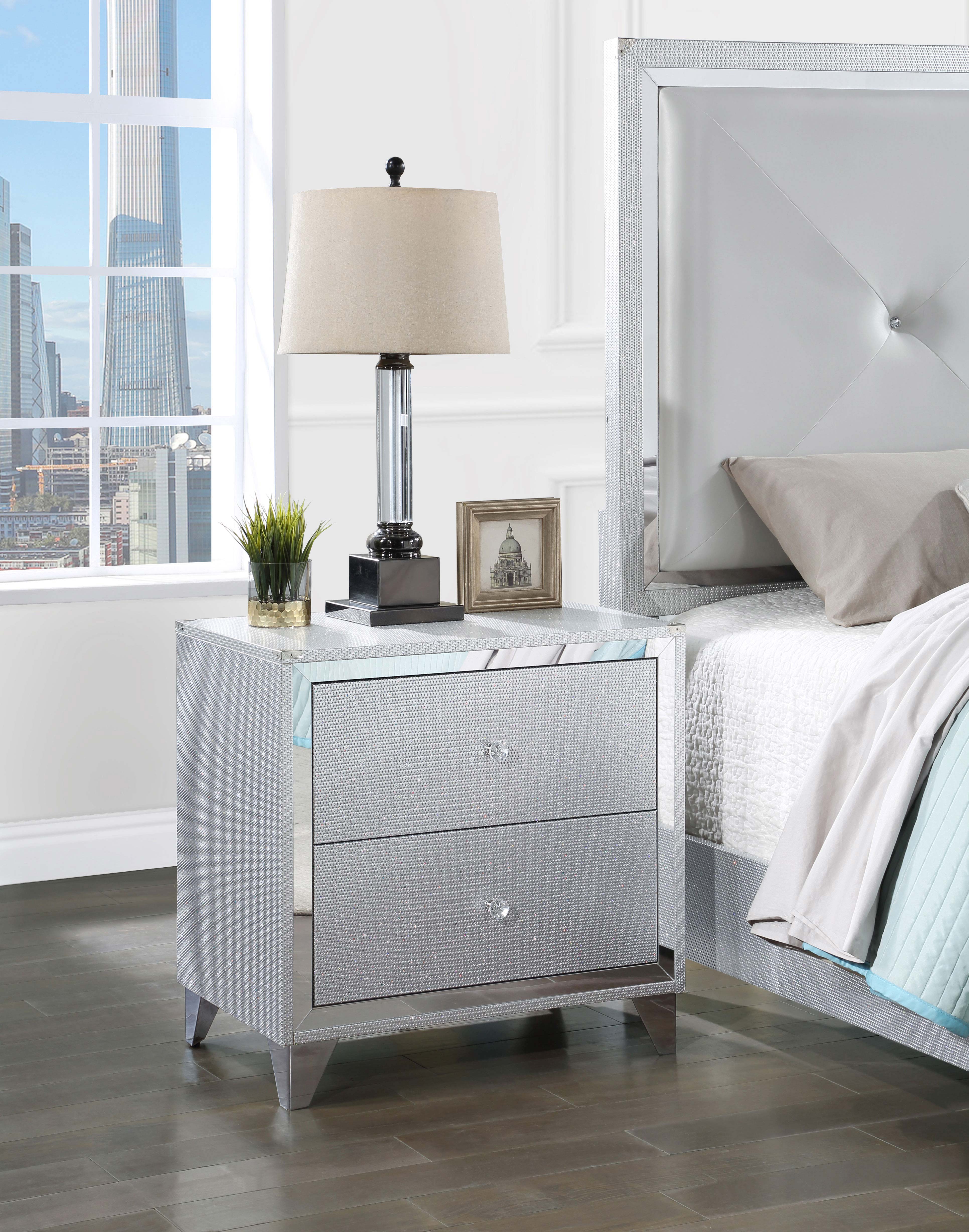 Drawer nightstand outlet with USB