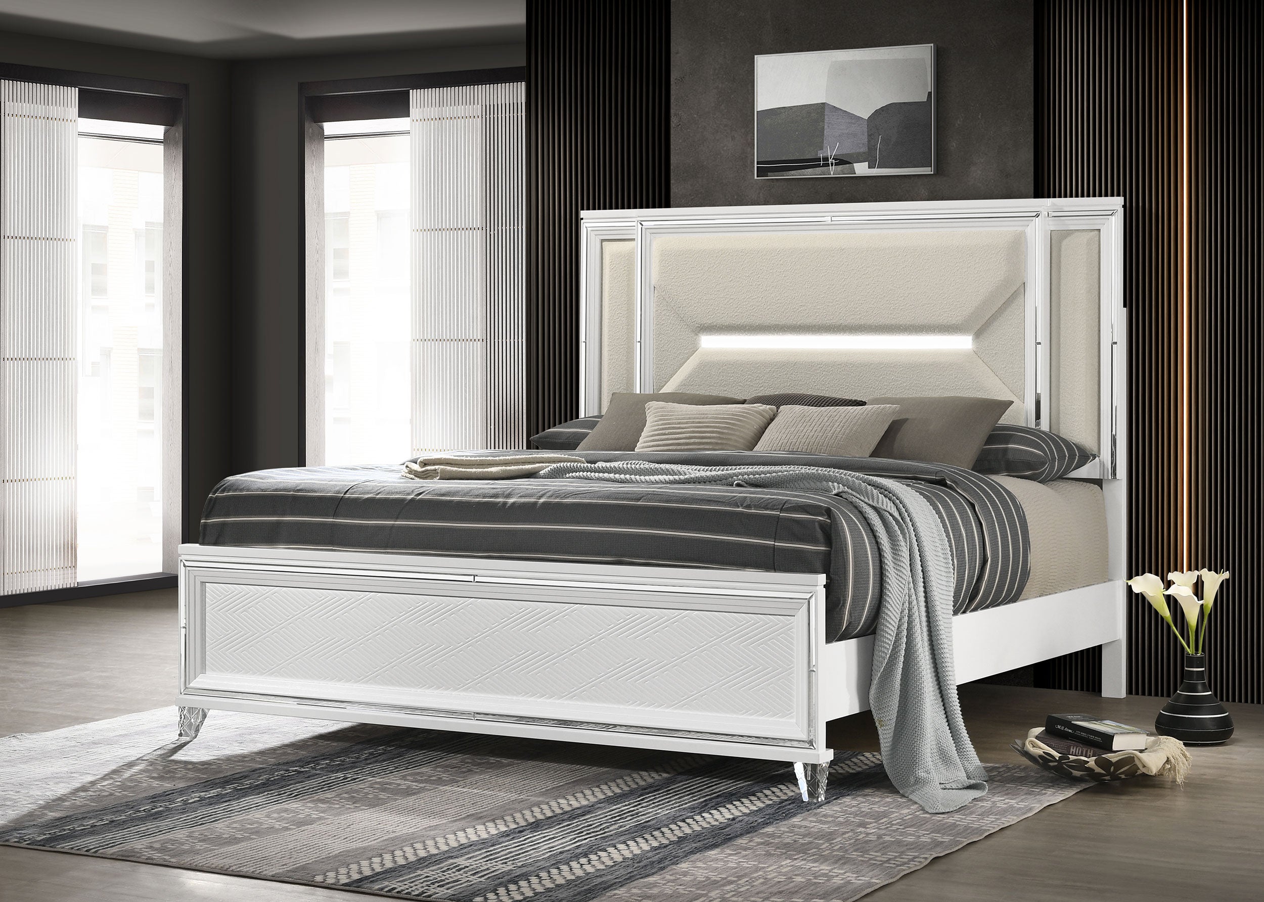 Marmore Panel Bed with LED Lighting - Romeo & Juliet Furniture (Warren,MI)
