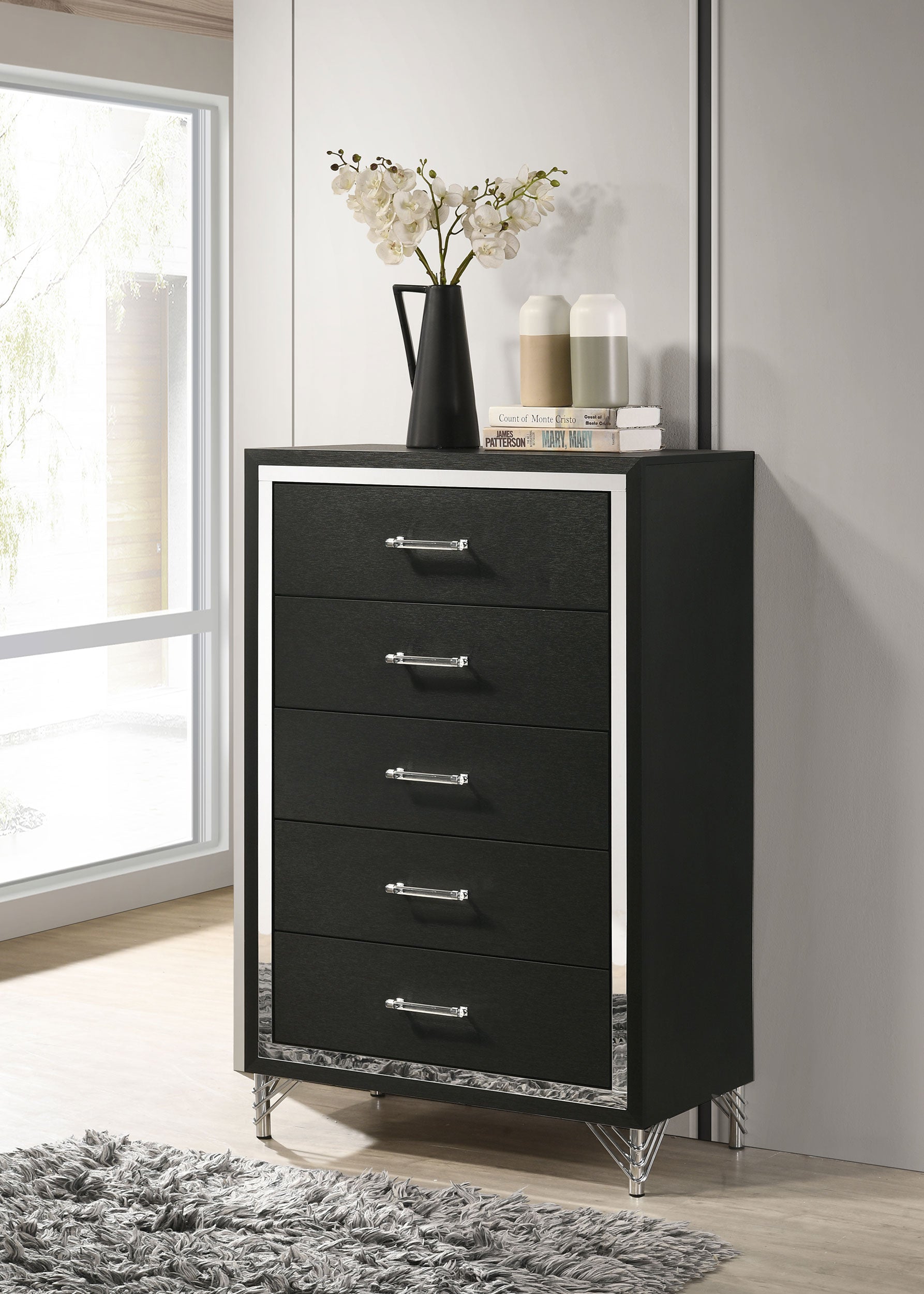 Lucia Chest of Drawers - Romeo & Juliet Furniture (Warren,MI)