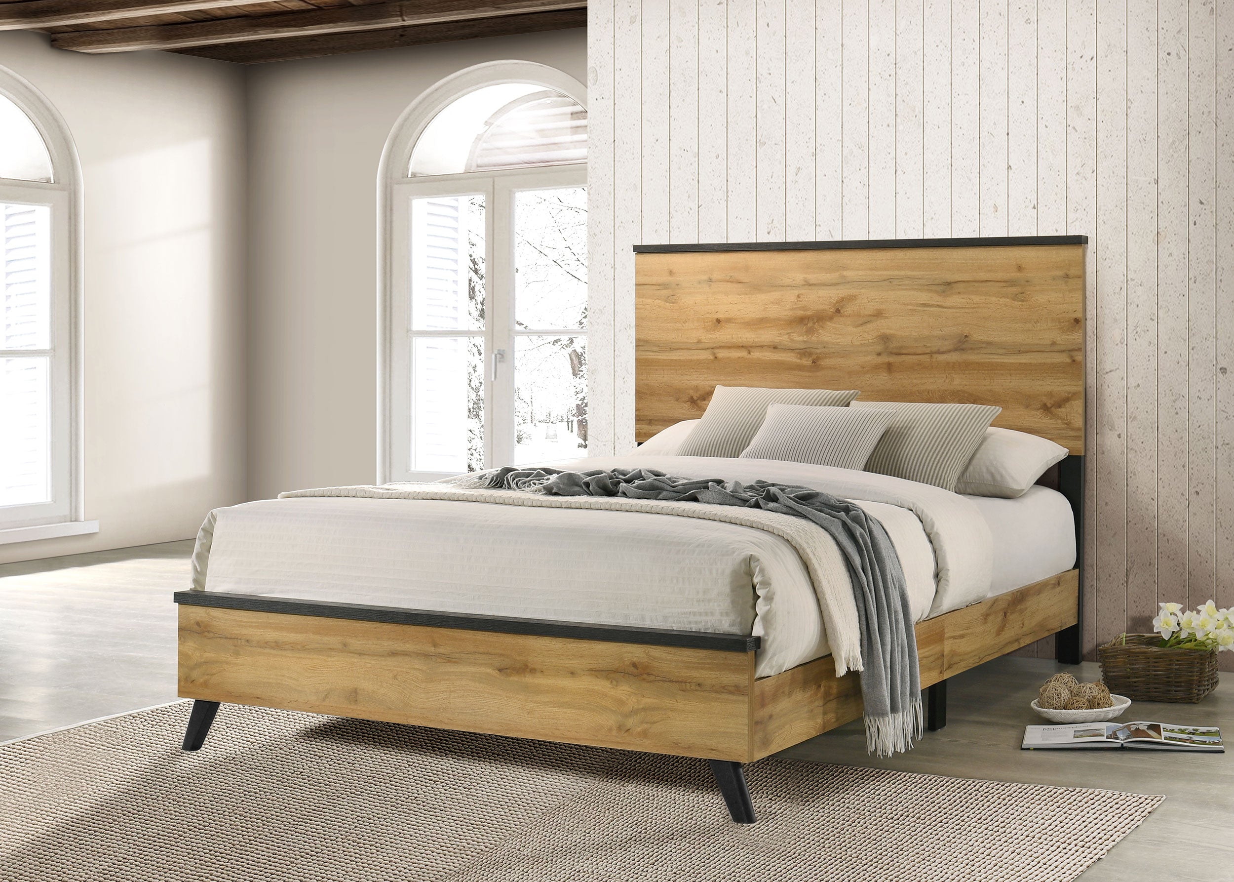 Kaywood Panel Bed - Romeo & Juliet Furniture (Warren,MI)