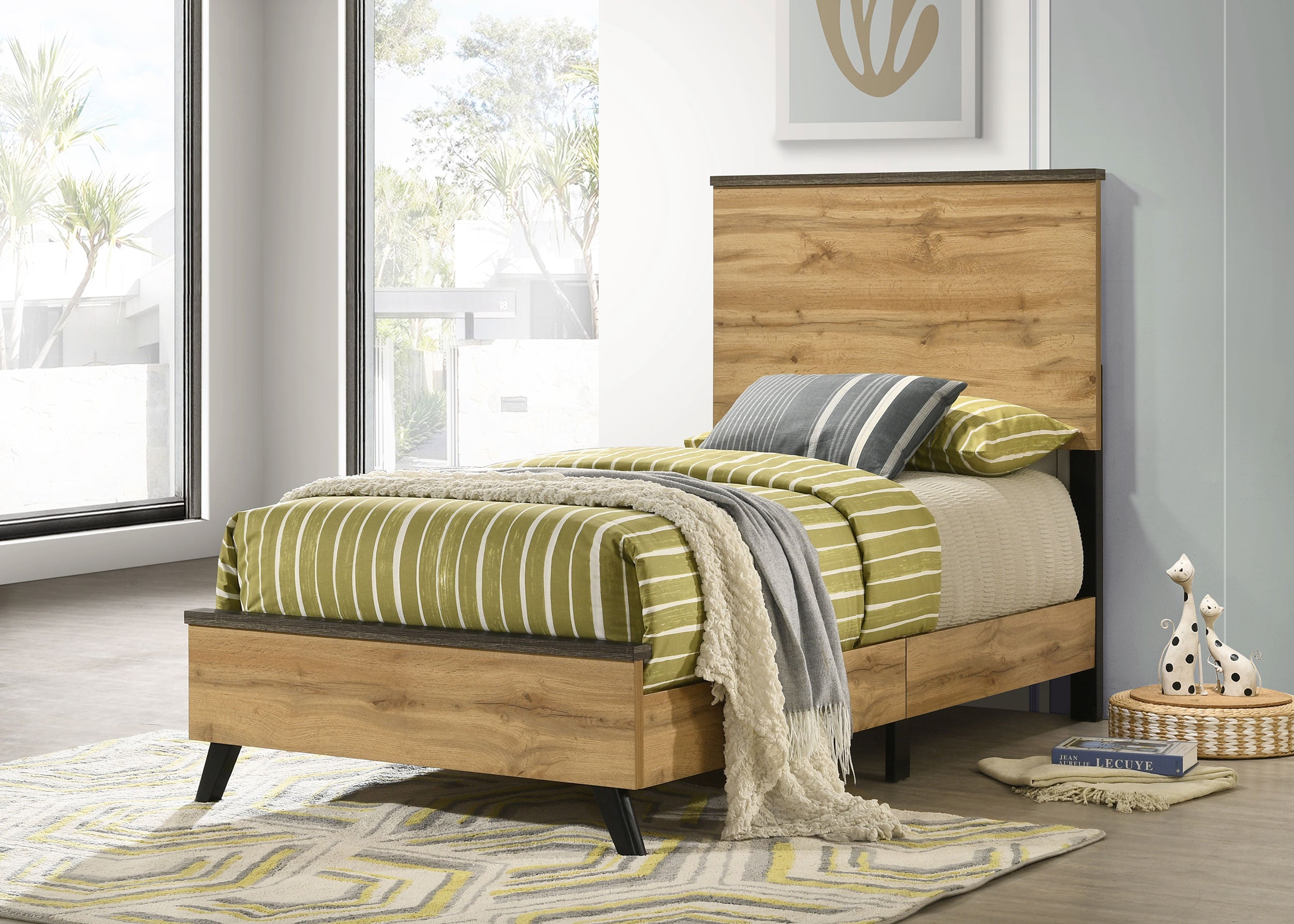Kaywood Panel Bed