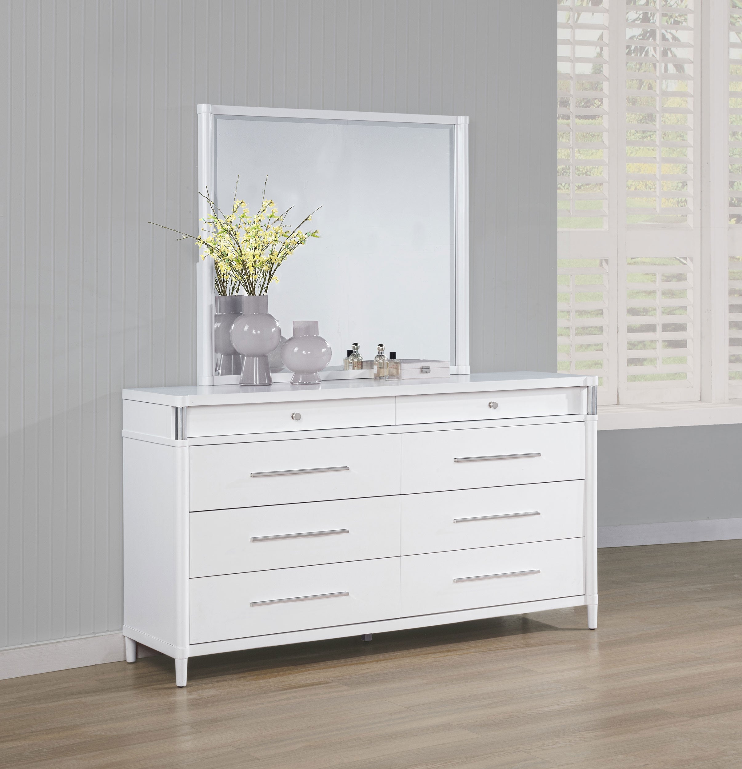 Gracemont Dresser with Mirror - Romeo & Juliet Furniture (Warren,MI)