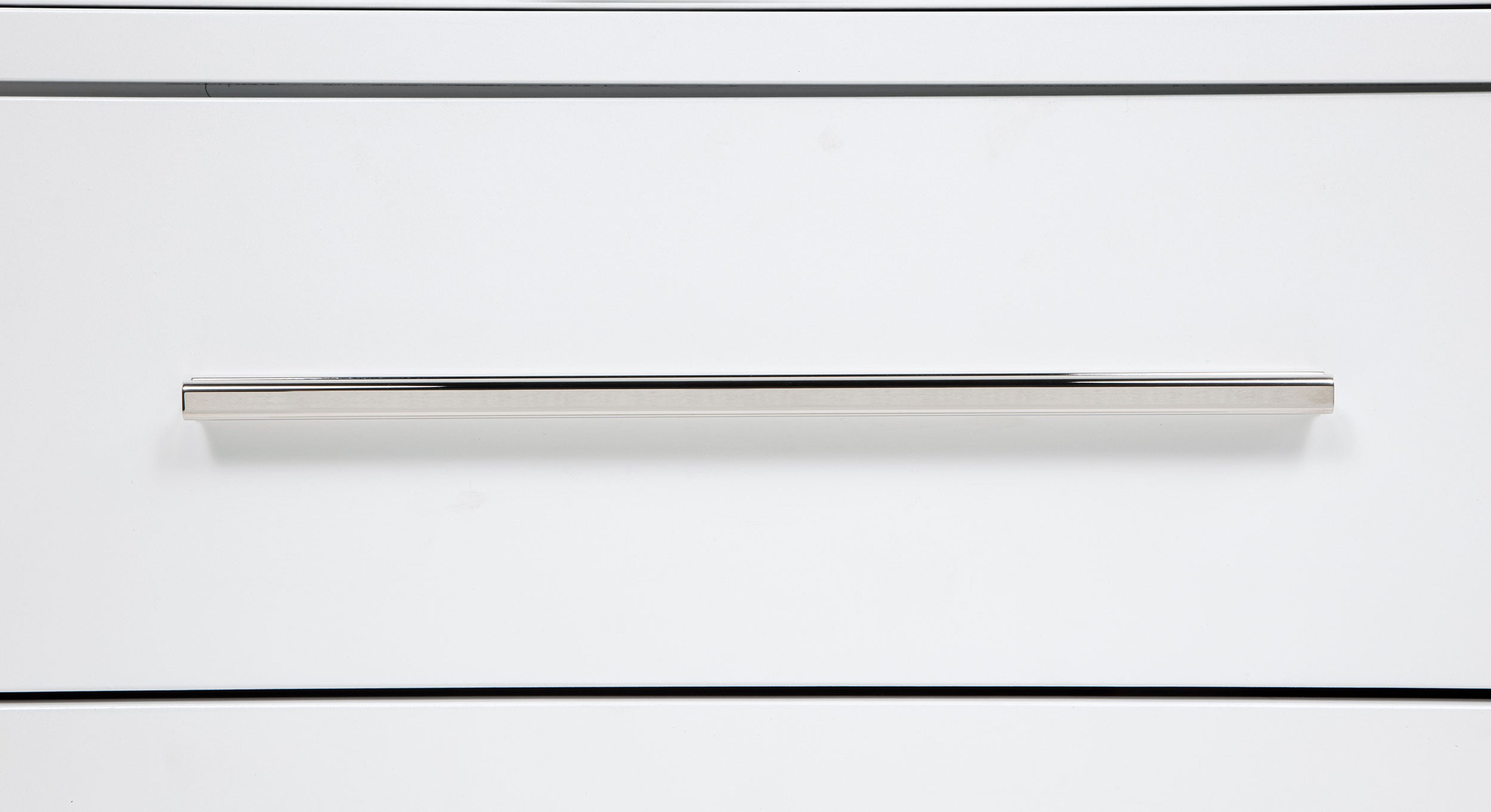 Gracemont Chest of Drawers - Romeo & Juliet Furniture (Warren,MI)