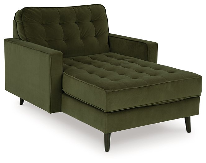 Reveon Lakes Chaise - Romeo & Juliet Furniture (Warren,MI)