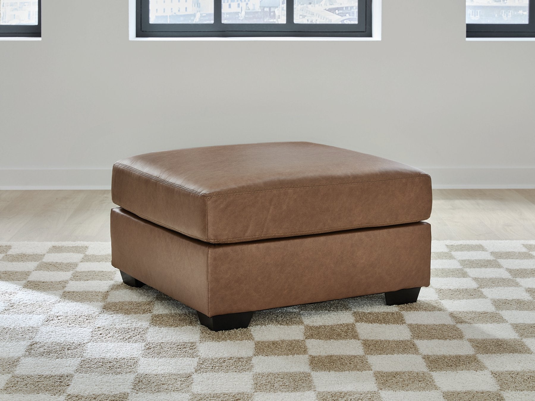 WillowBend Oversized Accent Ottoman - Romeo & Juliet Furniture (Warren,MI)
