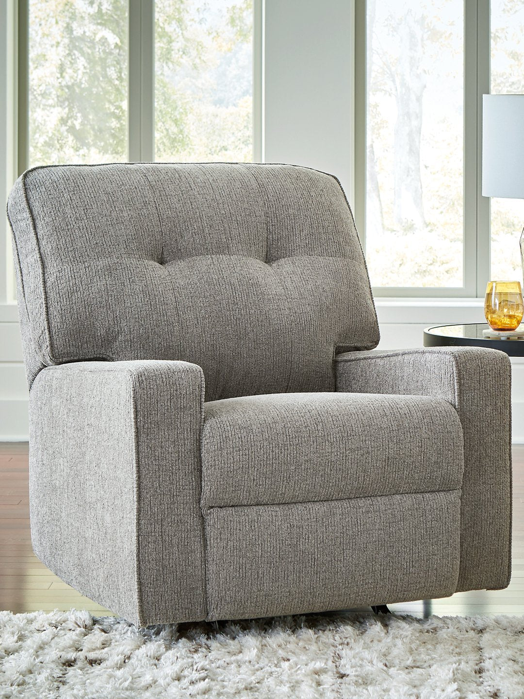 Larimer Recliner - Romeo & Juliet Furniture (Warren,MI)