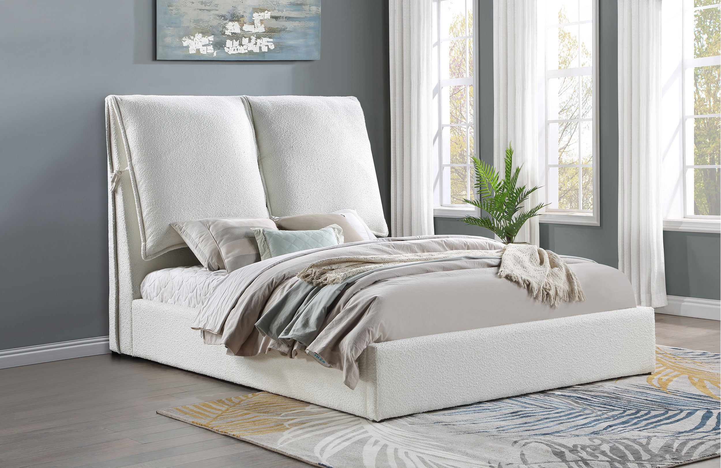 Gwendoline Panel Platform Bed - Romeo & Juliet Furniture (Warren,MI)