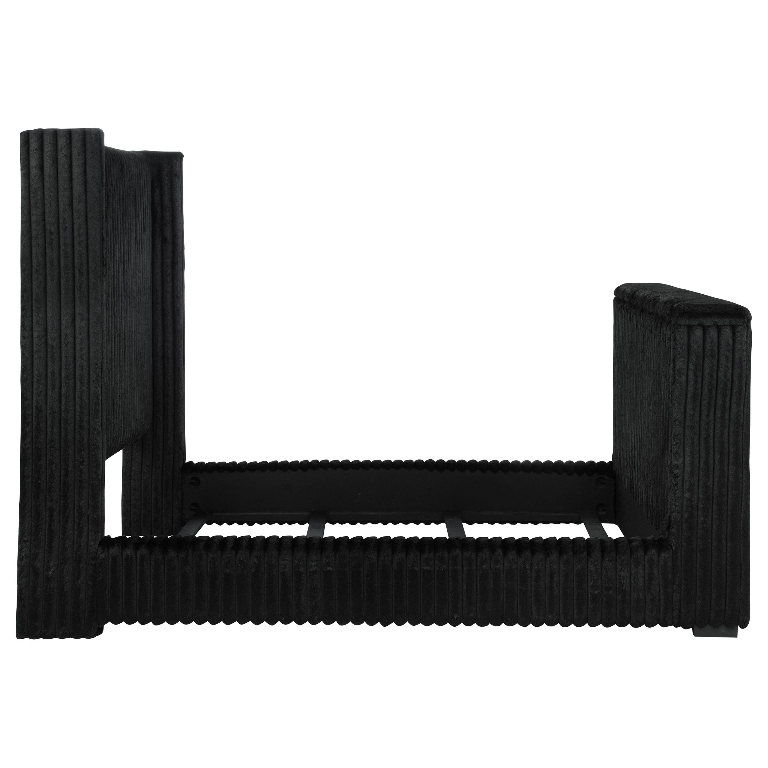 Centergrove Wingback TV Bed