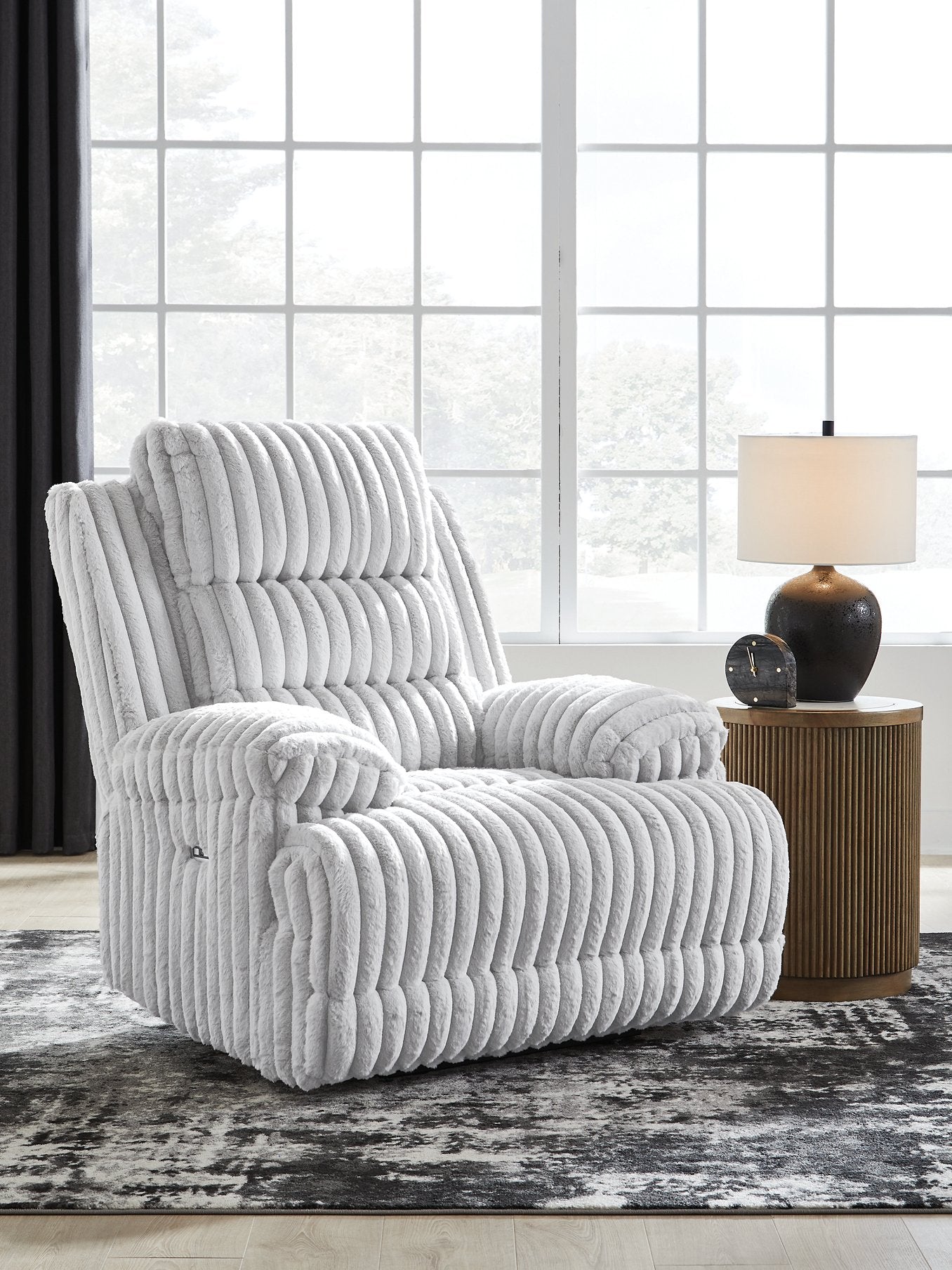 Rhines Falls Power Recliner - Romeo & Juliet Furniture (Warren,MI)