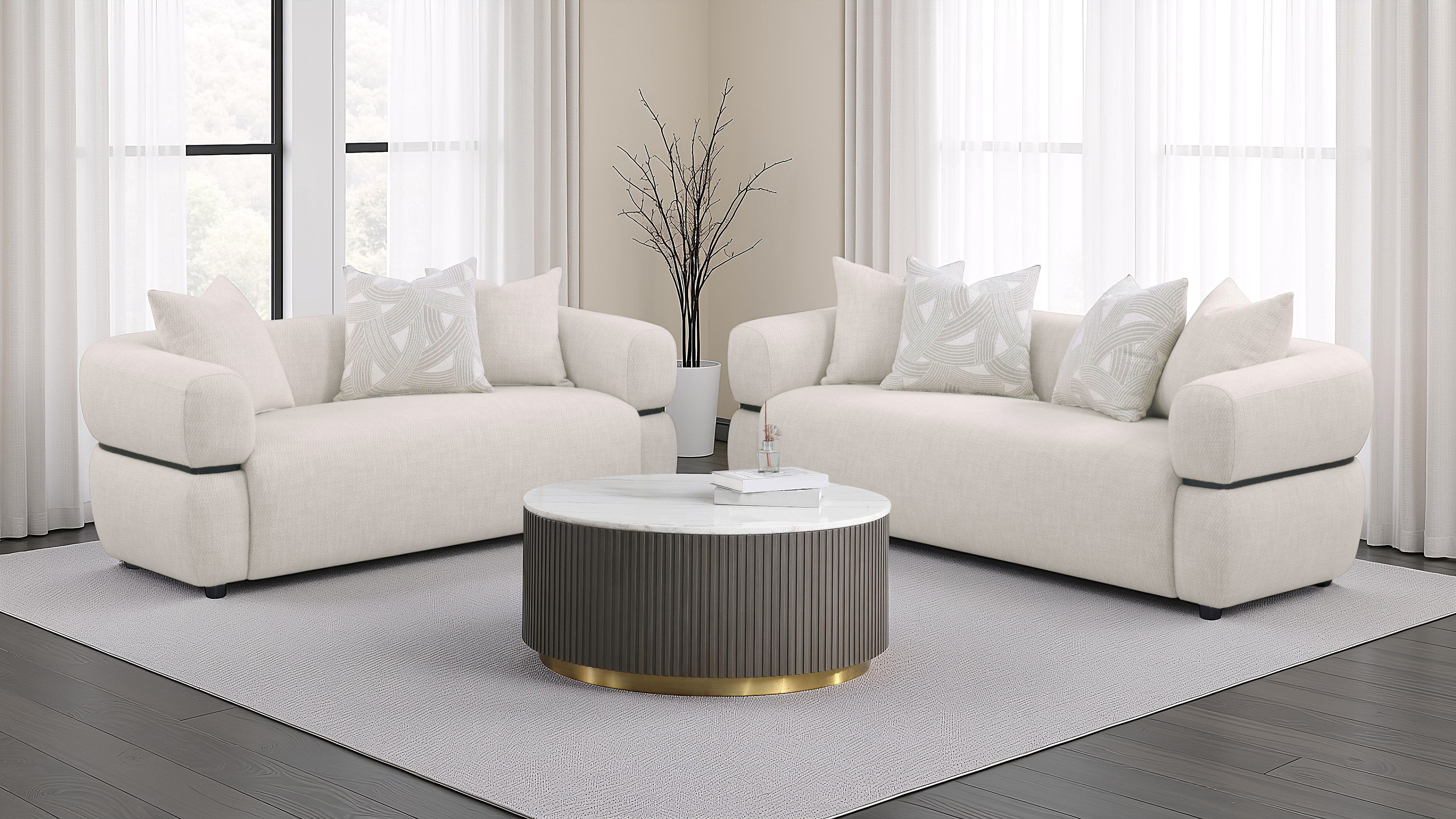 Jeanette Loveseat