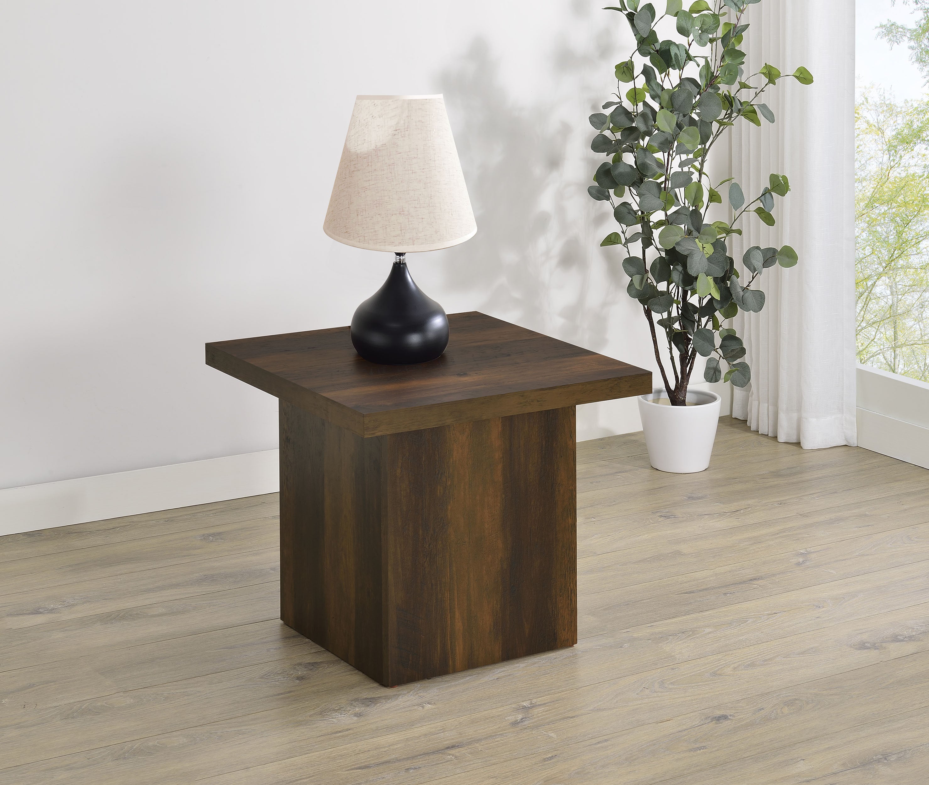 Devar End Table - Romeo & Juliet Furniture (Warren,MI)
