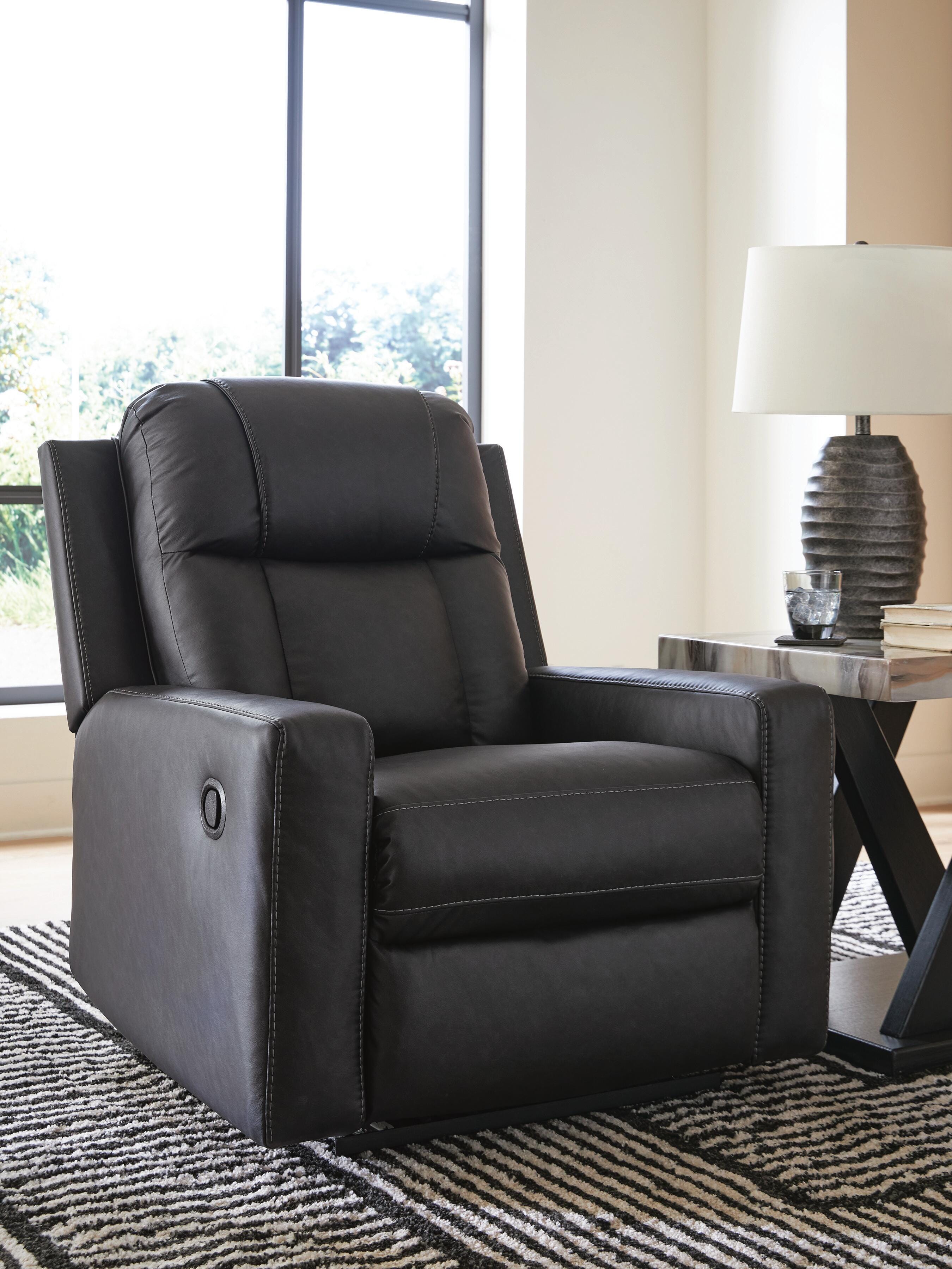 Mackmenville Recliner - Romeo & Juliet Furniture (Warren,MI)
