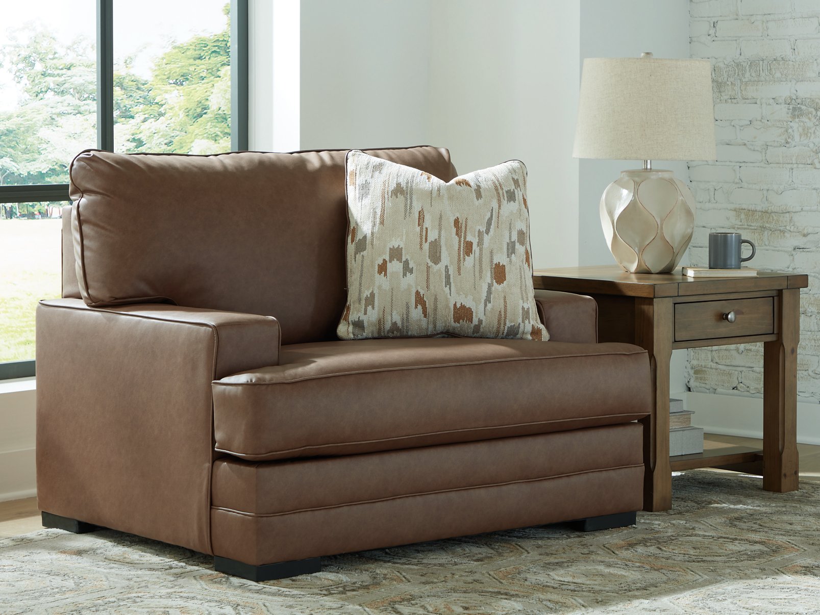 VillaCourt Oversized Chair - Romeo & Juliet Furniture (Warren,MI)