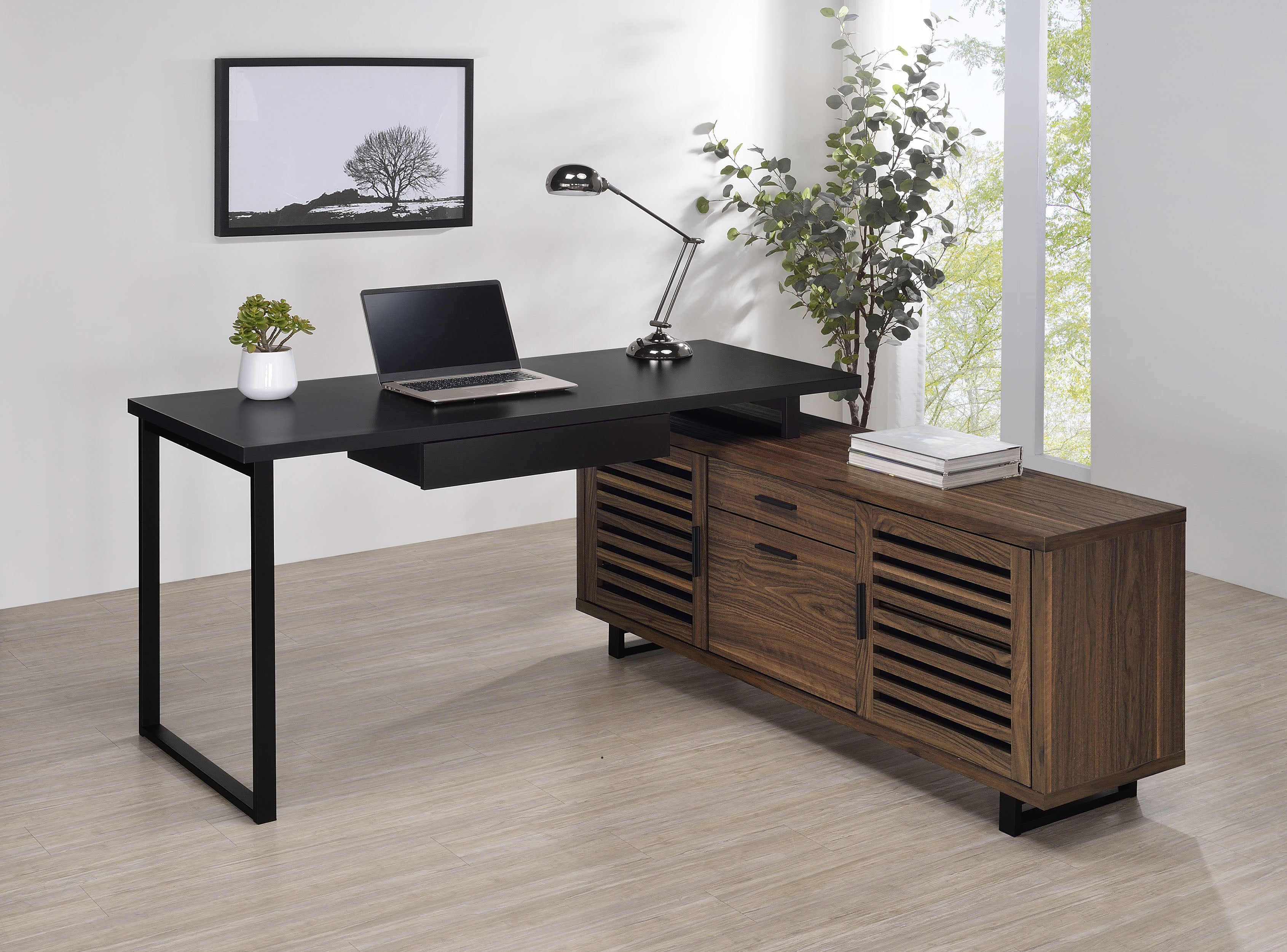 Maddox Computer Desk - Romeo & Juliet Furniture (Warren,MI)