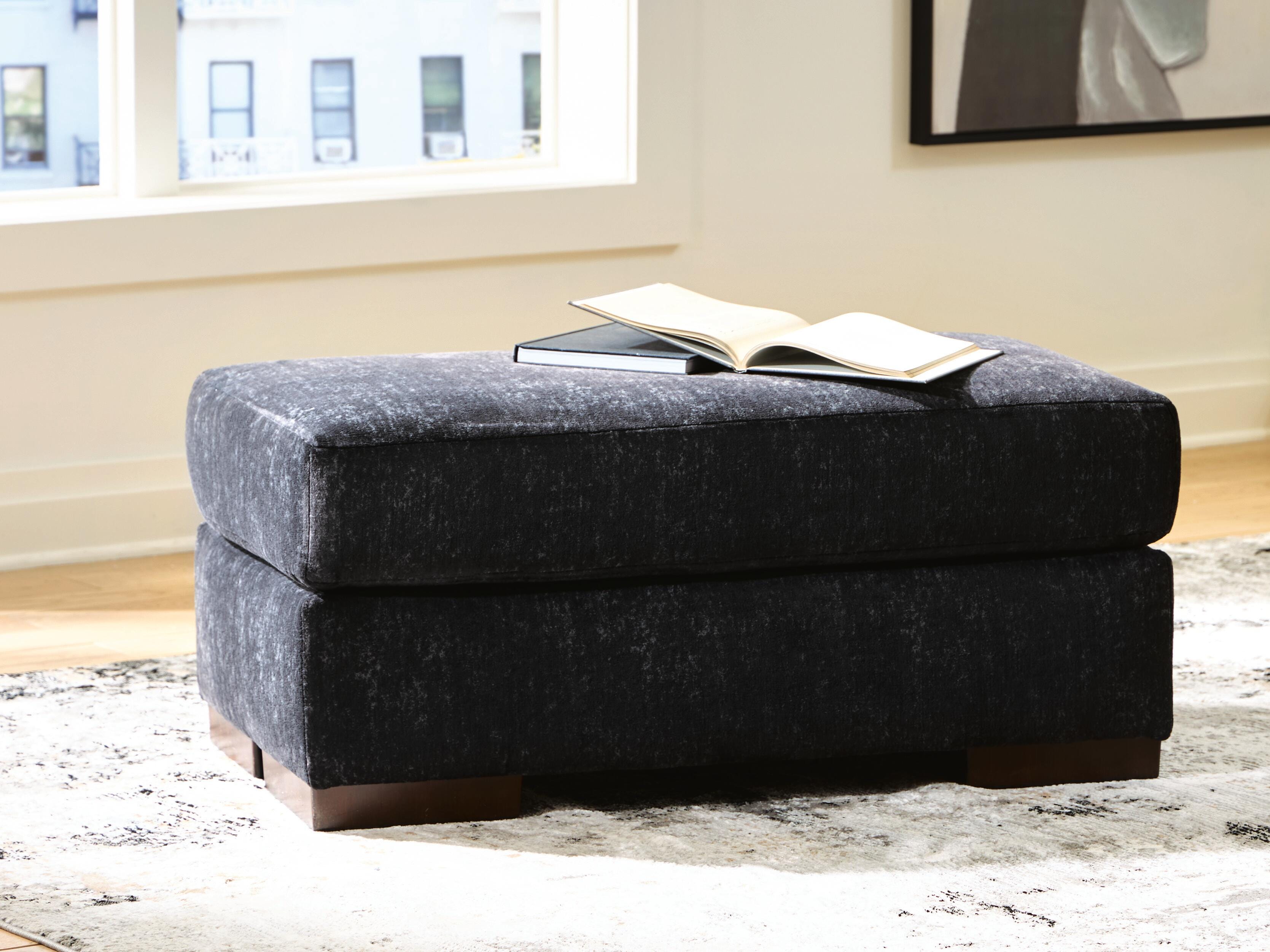 Whitmore Manor Ottoman - Romeo & Juliet Furniture (Warren,MI)