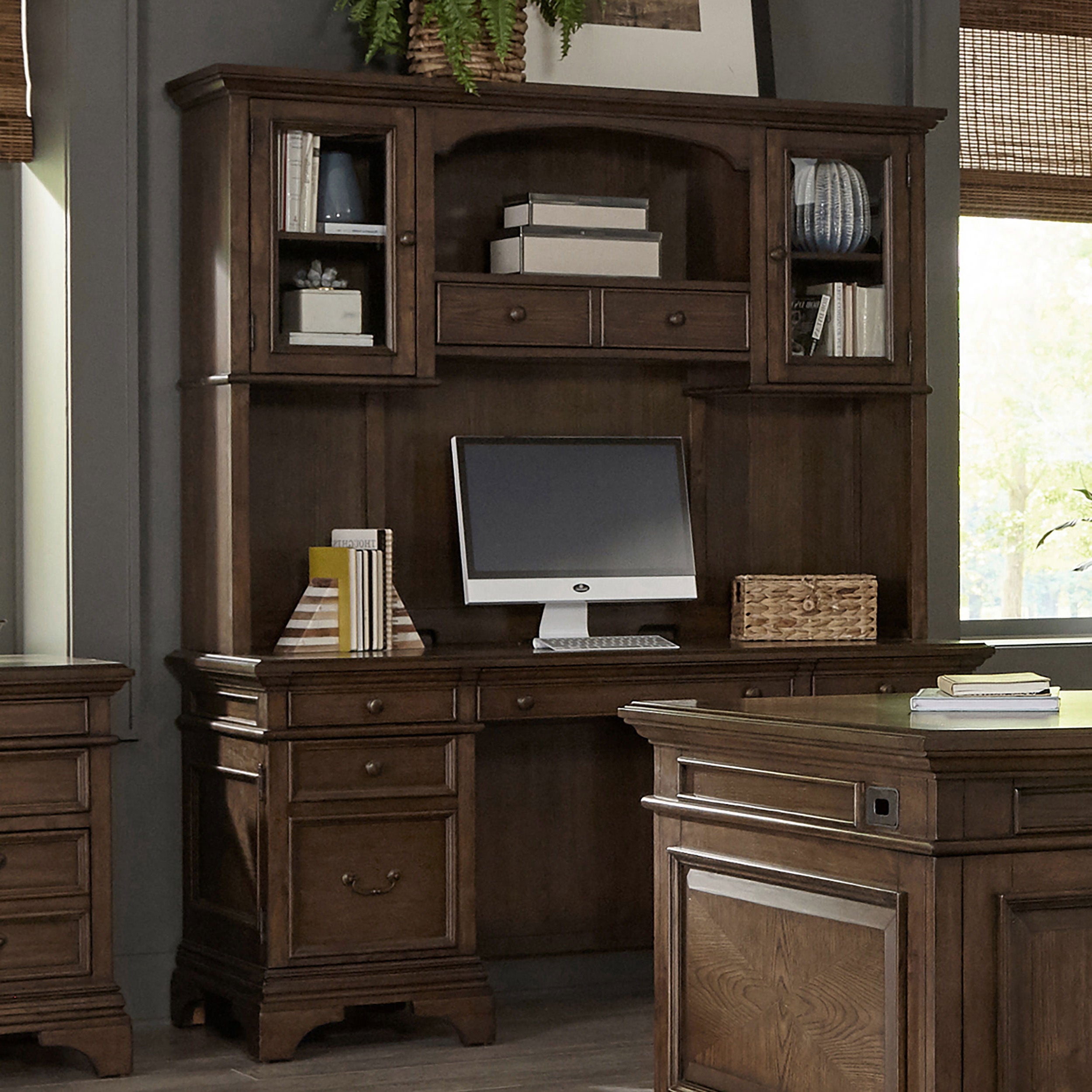 Hartshill Credenza Desk with Hutch - Romeo & Juliet Furniture (Warren,MI)