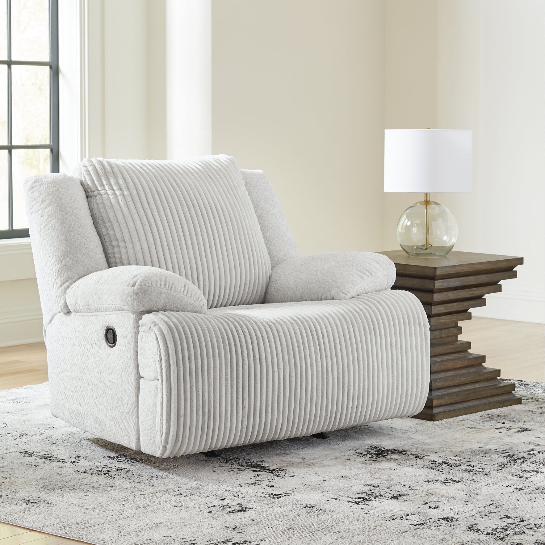 Top Tier Recliner - Romeo & Juliet Furniture (Warren,MI)