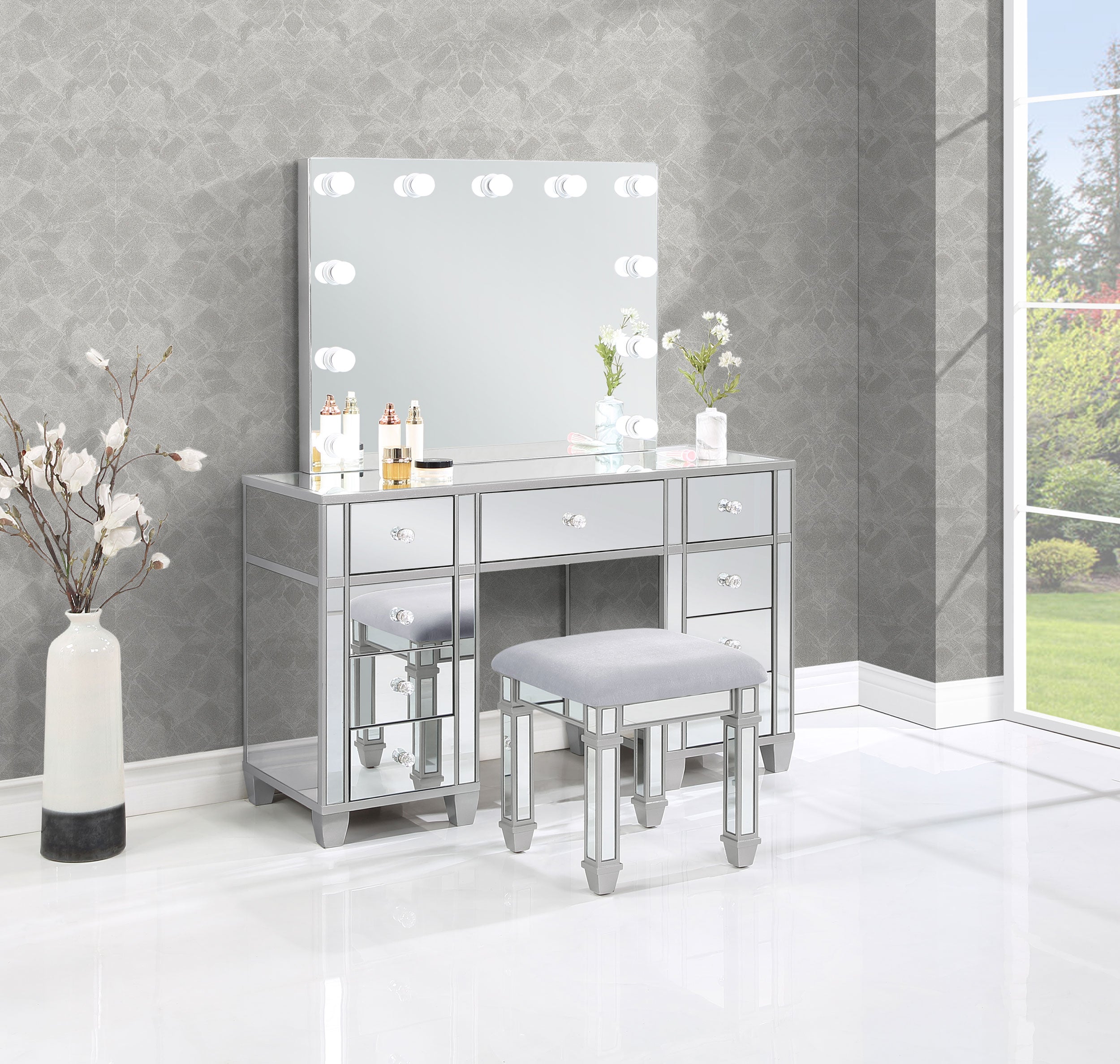 Allora 9 drawer Mirrored Storage Vanity Set with Hollywood Lighting Metallic Romeo Juliet Furniture Warren MI