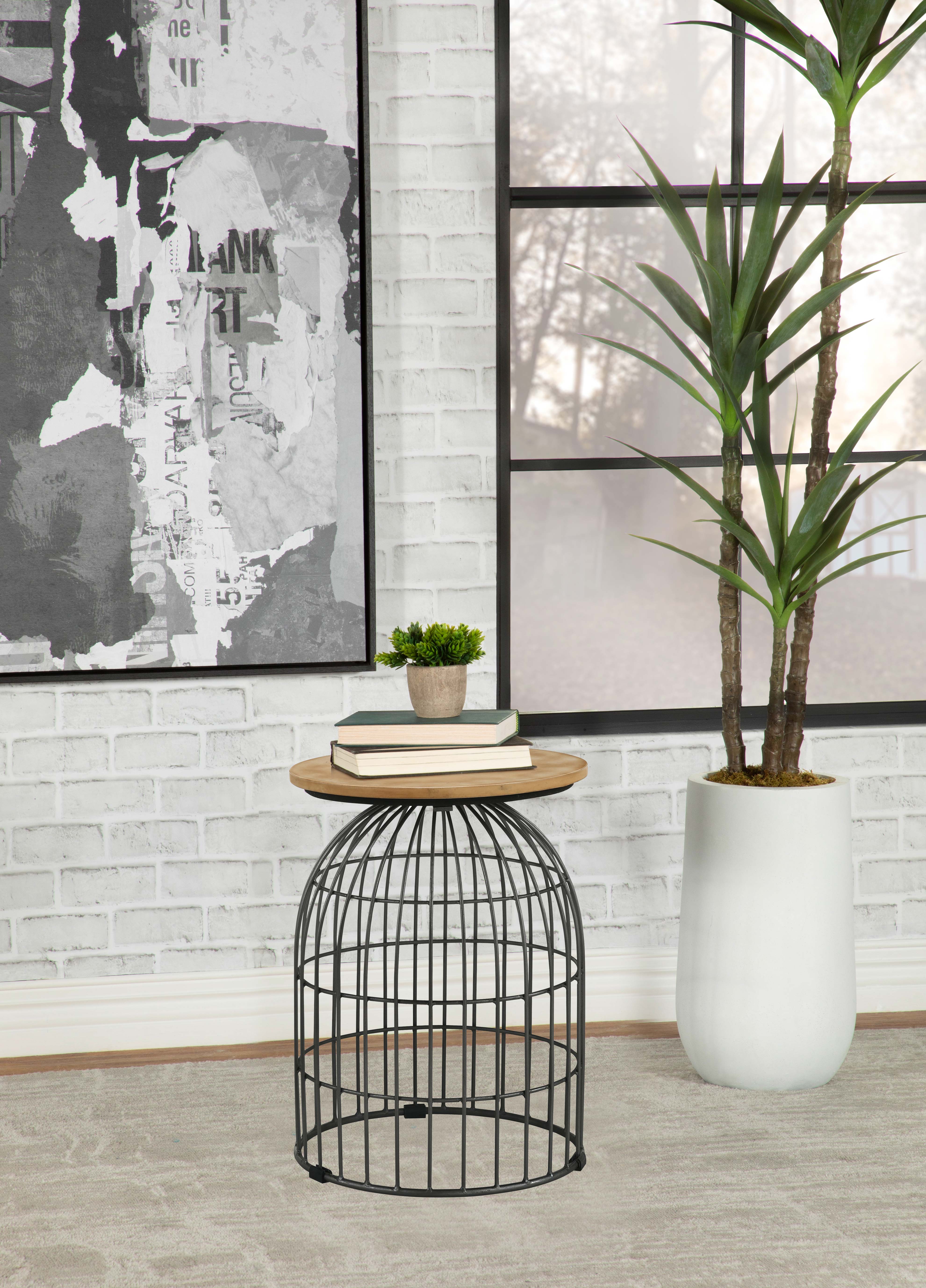 Bernardo Side Table - Romeo & Juliet Furniture (Warren,MI)