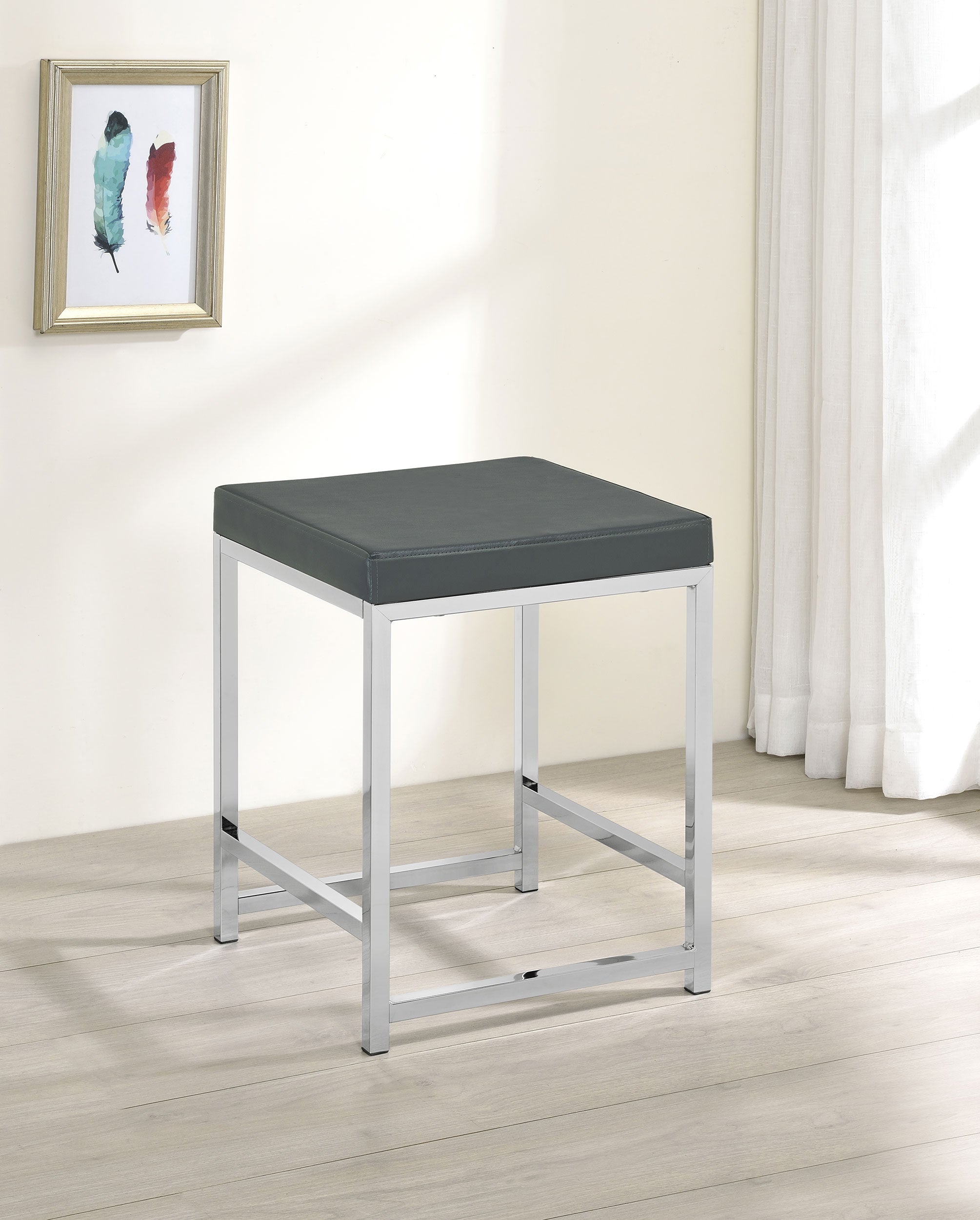 Afshan Makeup Vanity Stool - Romeo & Juliet Furniture (Warren,MI)