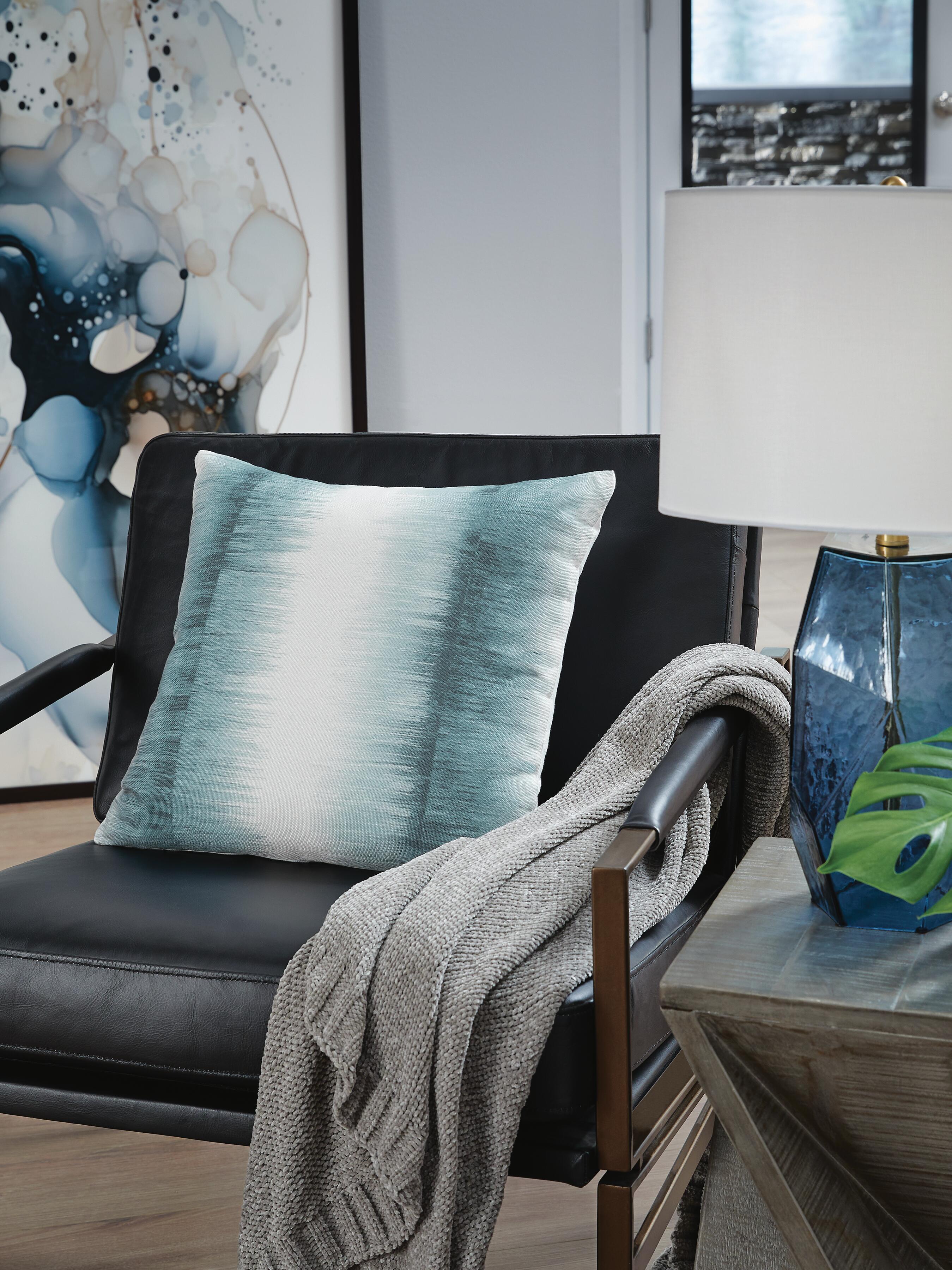 Elonwich Pillow - Romeo & Juliet Furniture (Warren,MI)