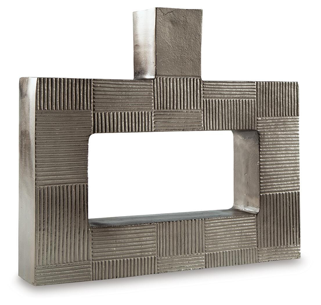 Wrengrove Vase - Romeo & Juliet Furniture (Warren,MI)