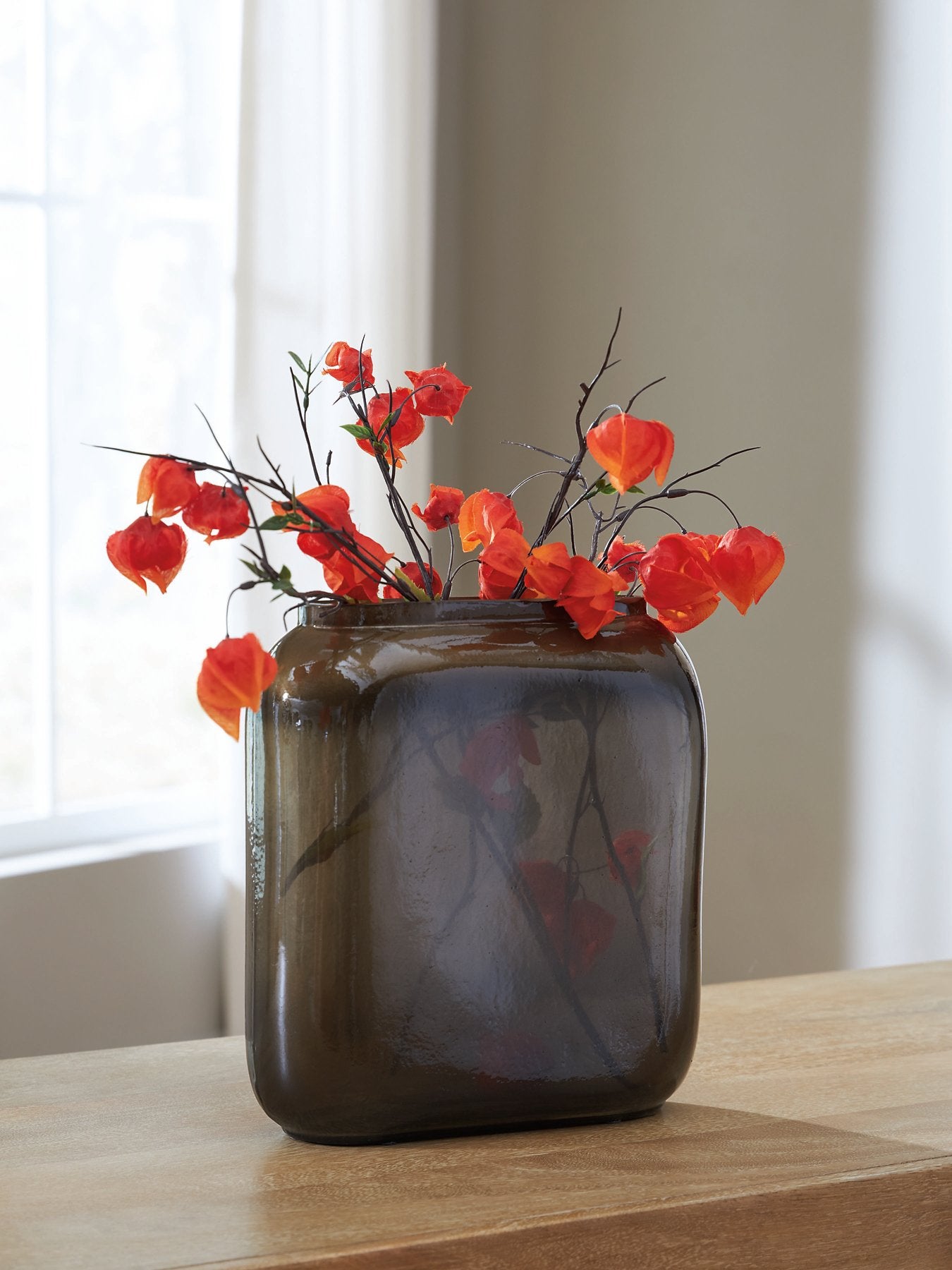 Sumner Vase - Romeo & Juliet Furniture (Warren,MI)