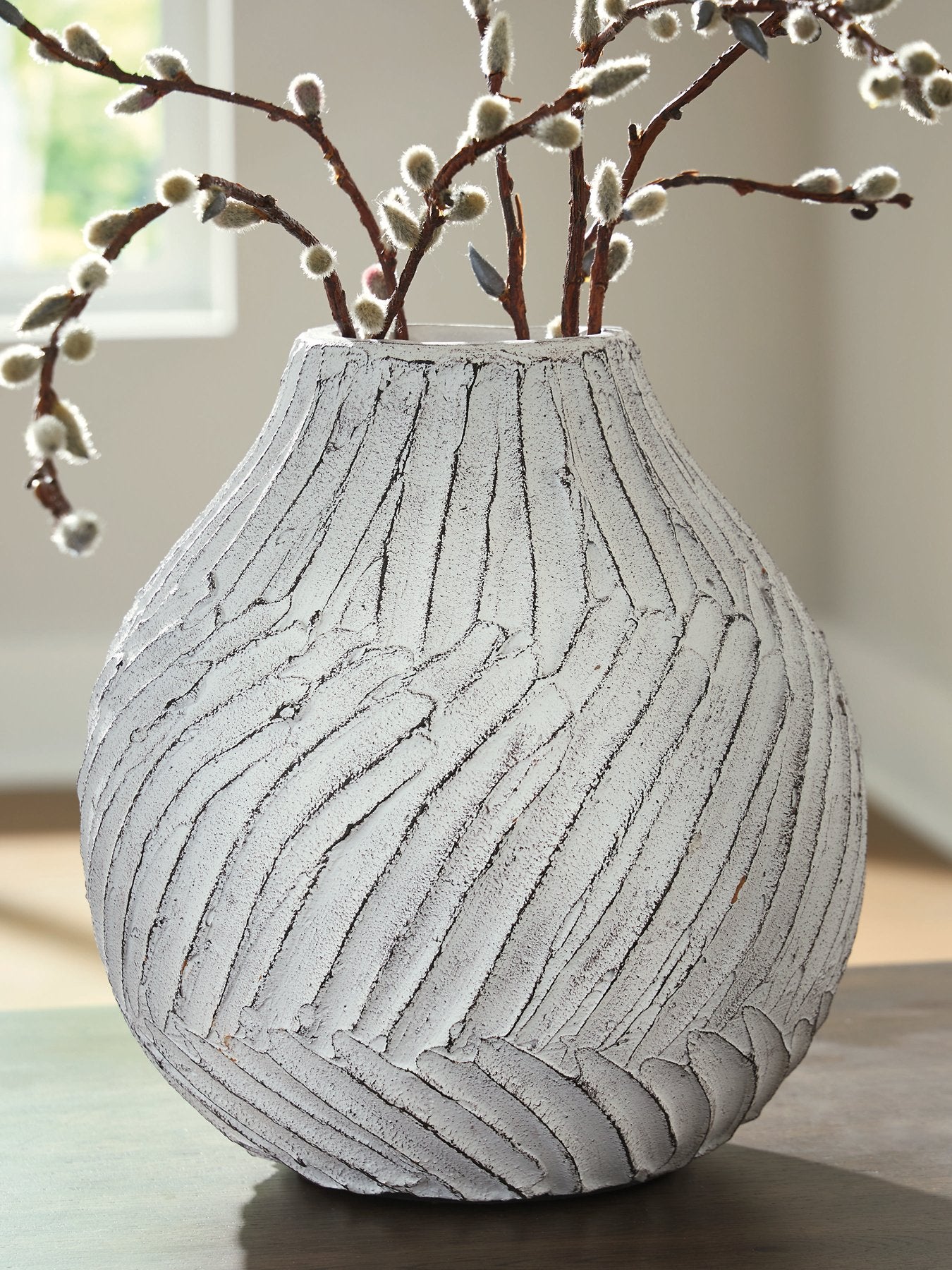 Shelvie Vase - Romeo & Juliet Furniture (Warren,MI)