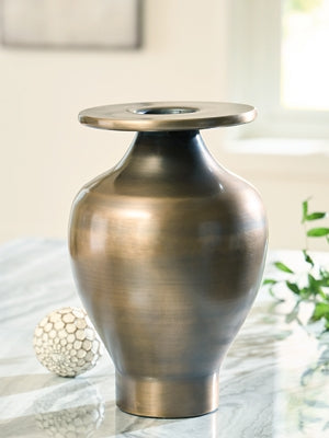 Fedorleigh Vase - Romeo & Juliet Furniture (Warren,MI)