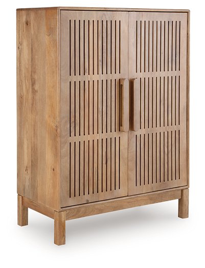 Pellamour Bar Cabinet - Romeo & Juliet Furniture (Warren,MI)