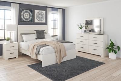 Stelsie Bed - Romeo & Juliet Furniture (Warren,MI)