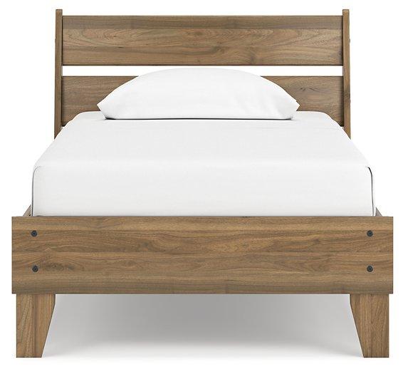 Deanlow Bedroom Package - Romeo & Juliet Furniture (Warren,MI)