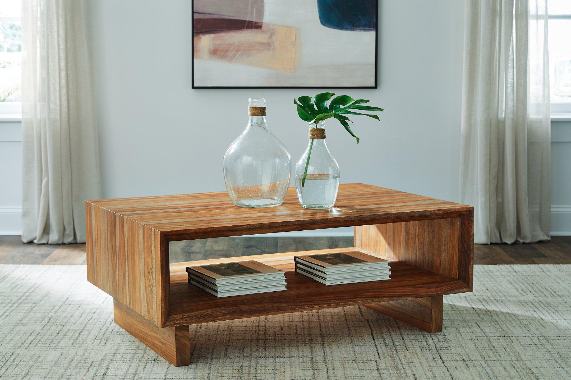 Dressonni Coffee Table - Romeo & Juliet Furniture (Warren,MI)