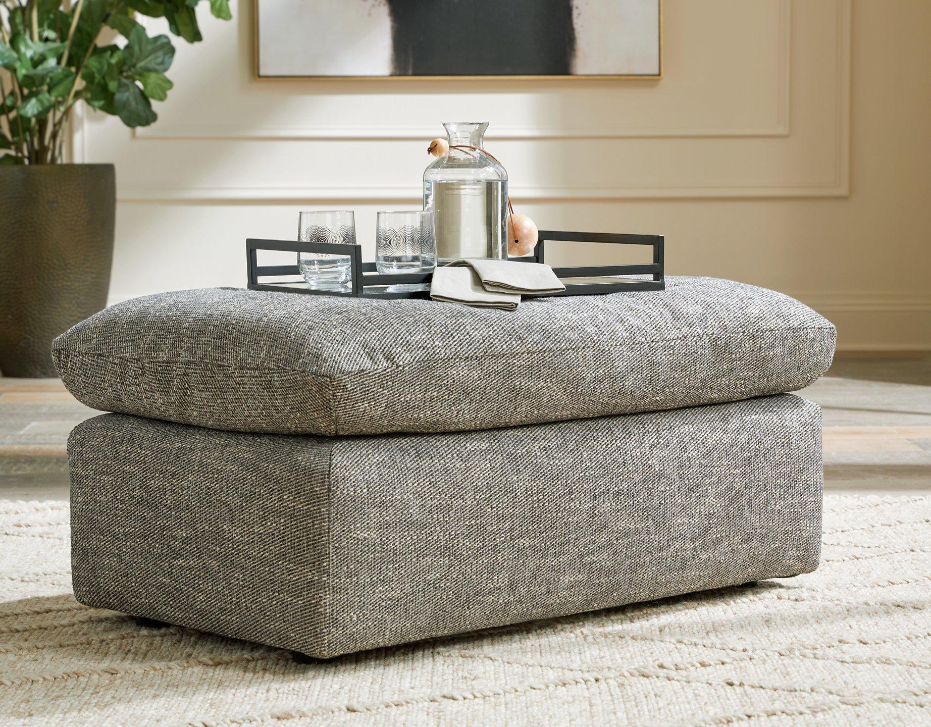 Dramatic Ottoman - Romeo & Juliet Furniture (Warren,MI)