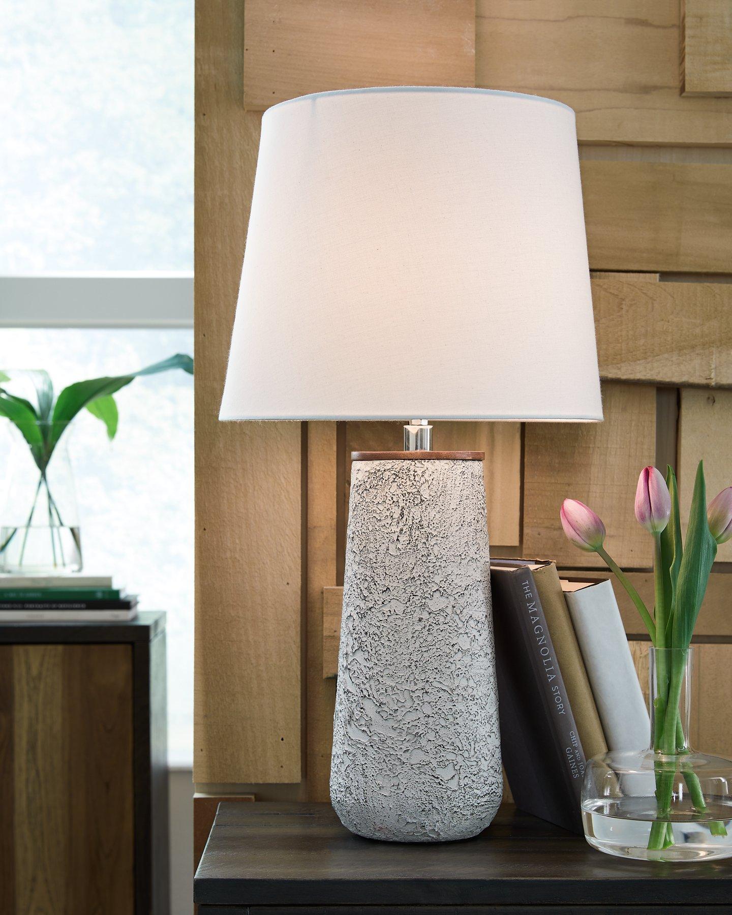 Chaston Table Lamp (Set of 2) - Romeo & Juliet Furniture (Warren,MI)