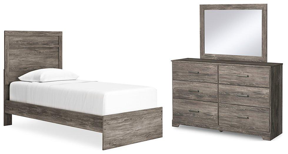 Ralinksi Bedroom Set - Romeo & Juliet Furniture (Warren,MI)