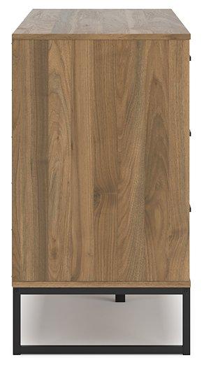Deanlow Bedroom Package - Romeo & Juliet Furniture (Warren,MI)