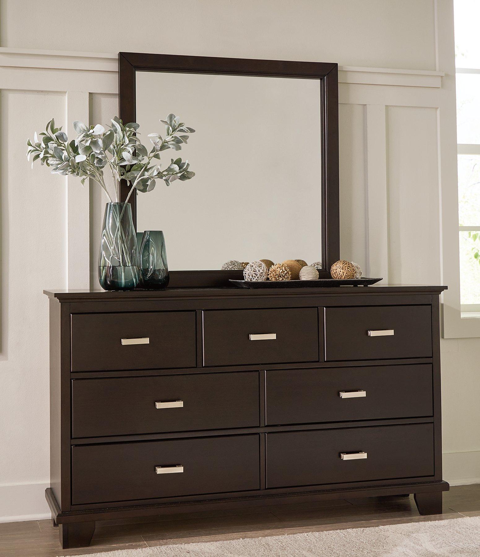 Covetown Bedroom Package - Romeo & Juliet Furniture (Warren,MI)