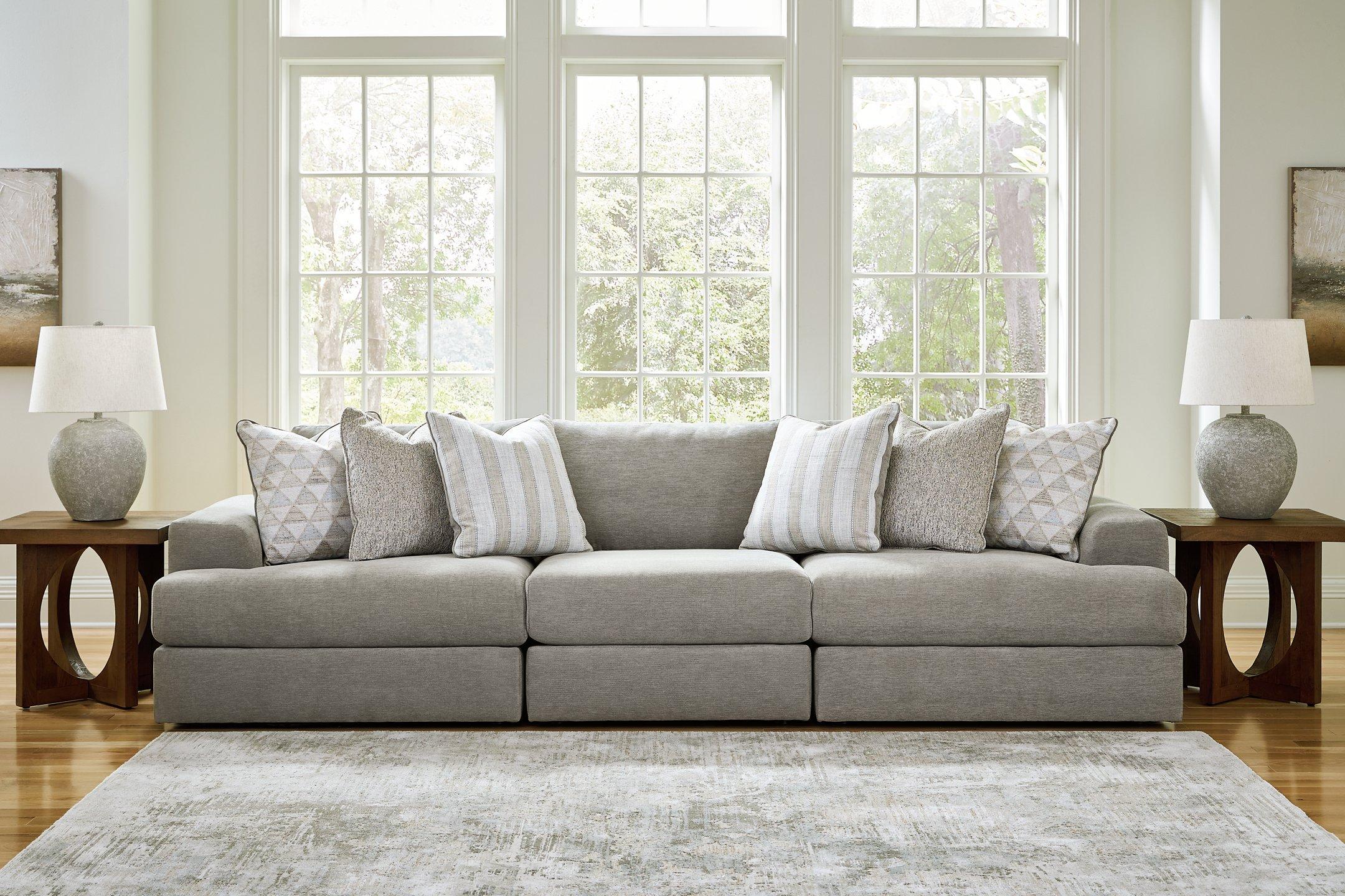 Avaliyah Sectional Sofa - Romeo & Juliet Furniture (Warren,MI)
