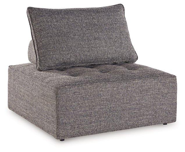 Bree Zee Outdoor Lounge Chair with Cushion - Romeo & Juliet Furniture (Warren,MI)