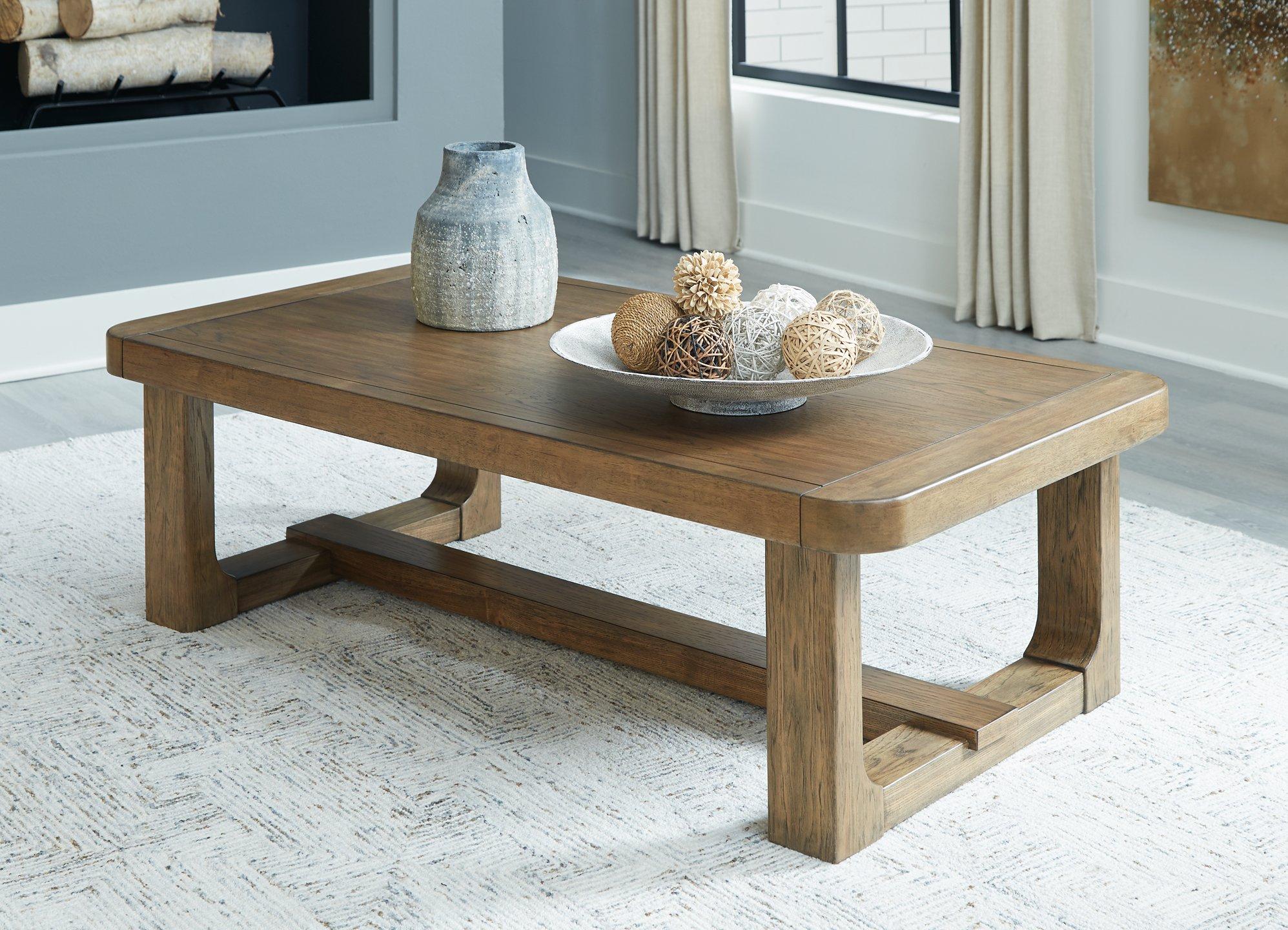 Cabalynn Coffee Table - Romeo & Juliet Furniture (Warren,MI)
