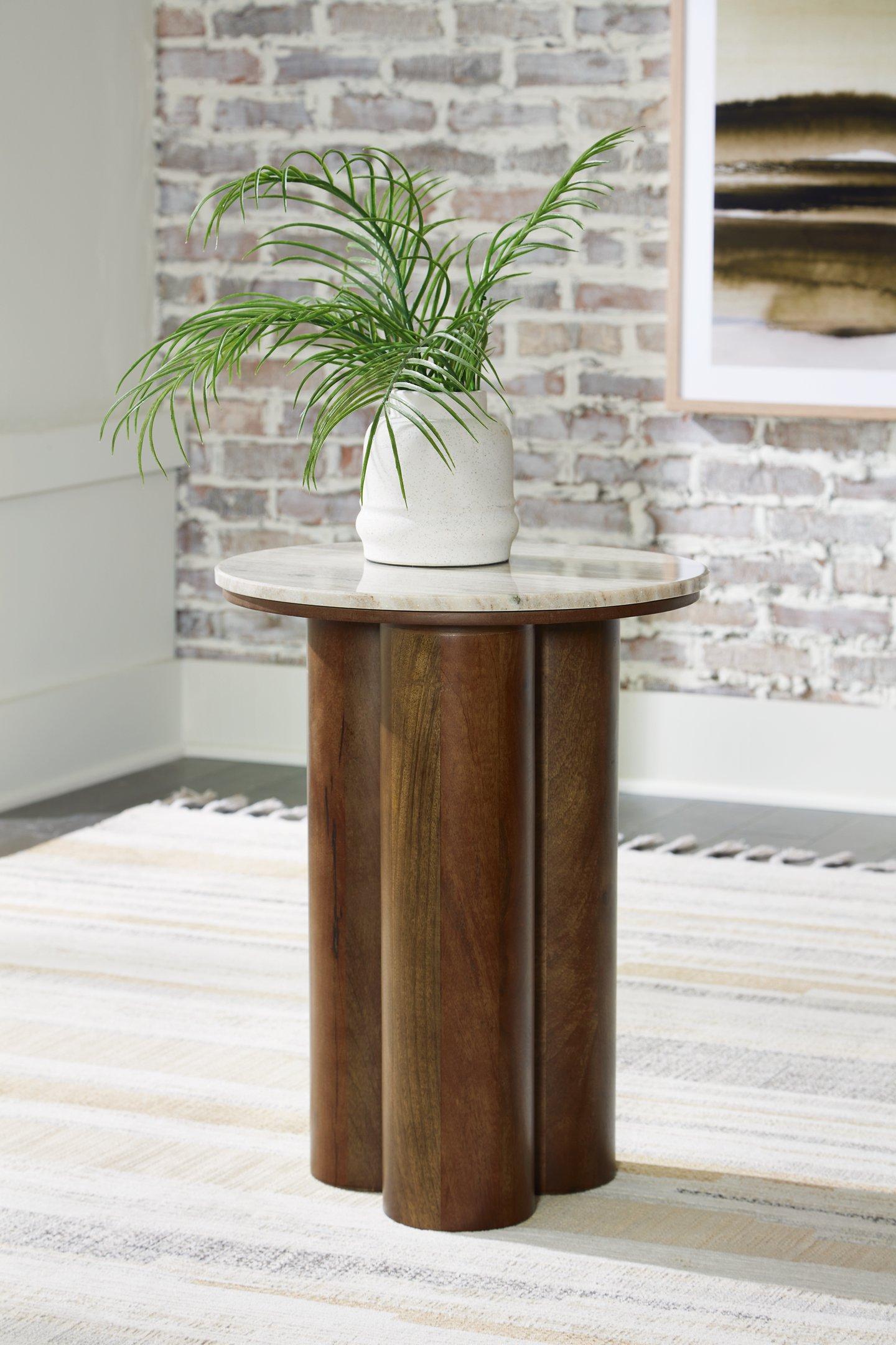 Henfield Accent Table - Romeo & Juliet Furniture (Warren,MI)