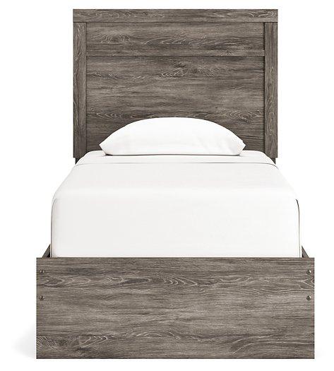 Ralinksi Bedroom Set - Romeo & Juliet Furniture (Warren,MI)